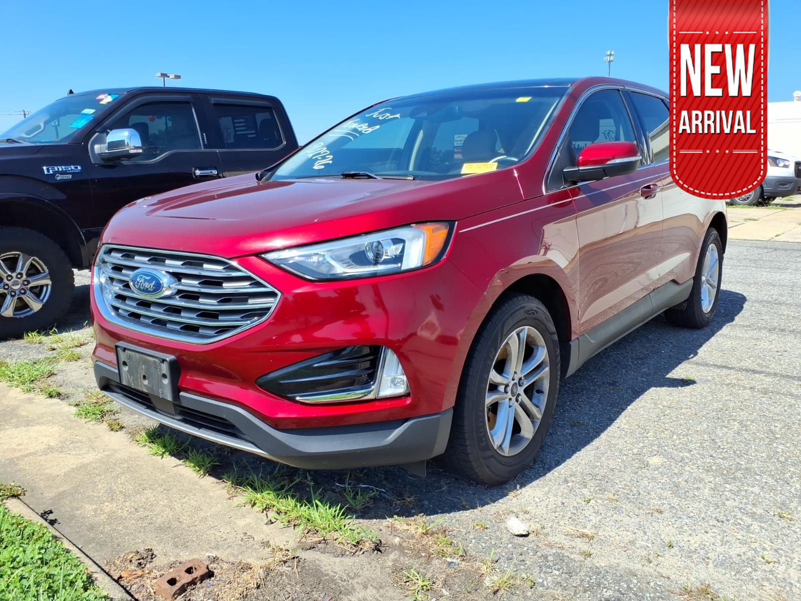 Ruby Red Metallic Tinted Clearcoat 2019 Ford Edge SUV / Crossover All-Wheel Drive 8-Speed Automatic