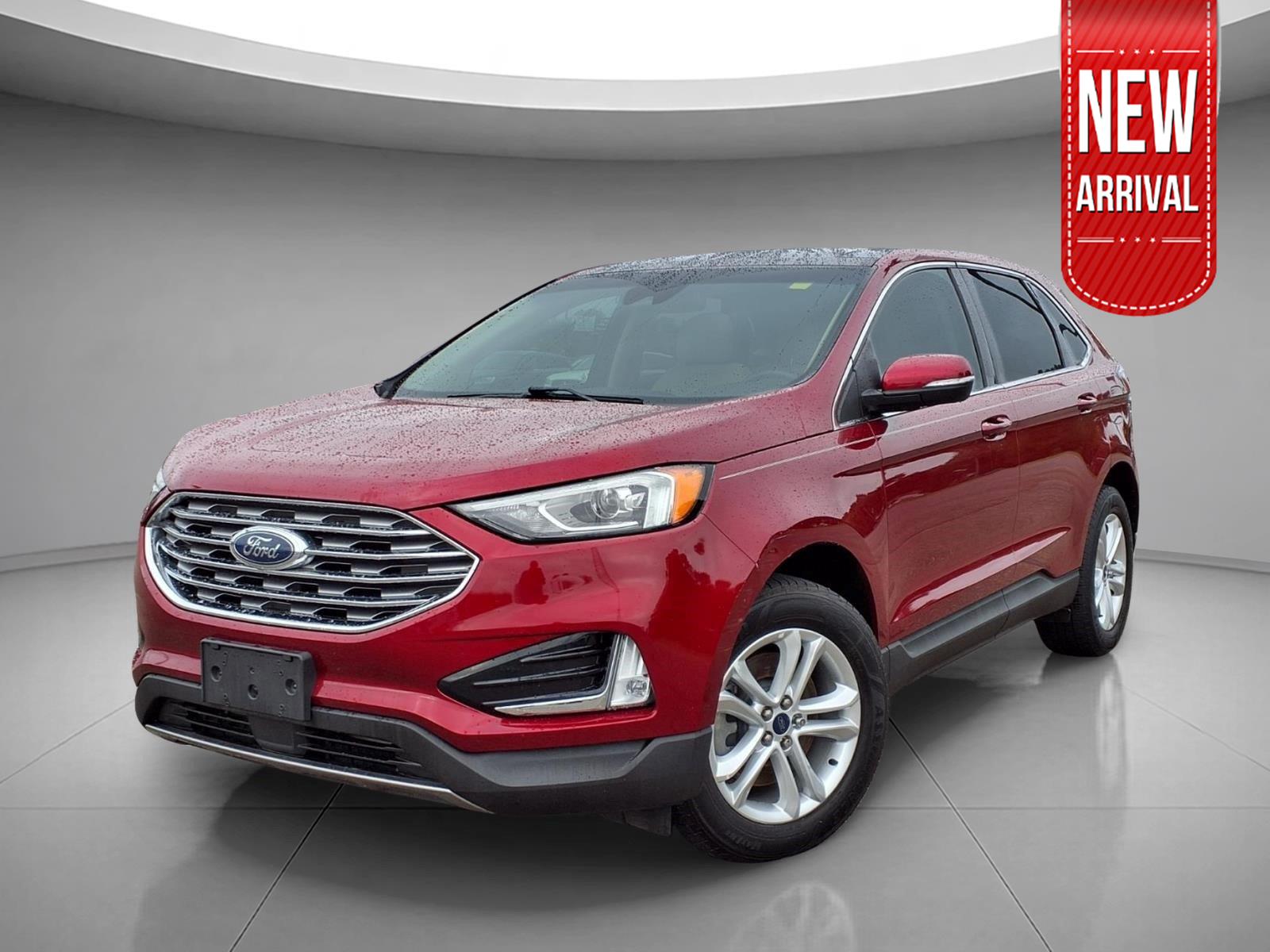 Ruby Red Metallic Tinted Clearcoat 2019 Ford Edge SUV / Crossover All-Wheel Drive 8-Speed Automatic