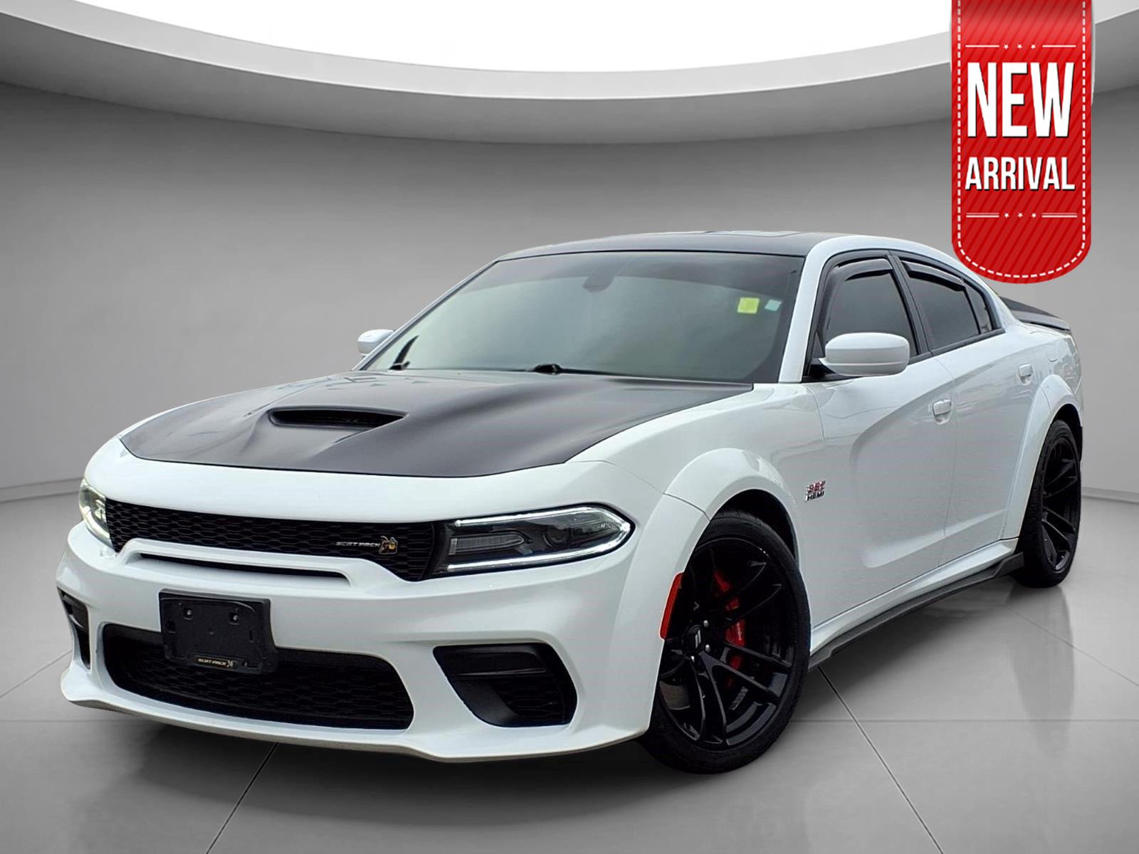 White Knuckle Clearcoat 2020 Dodge Charger Sedan Rear-Wheel Drive 8-Speed Automatic