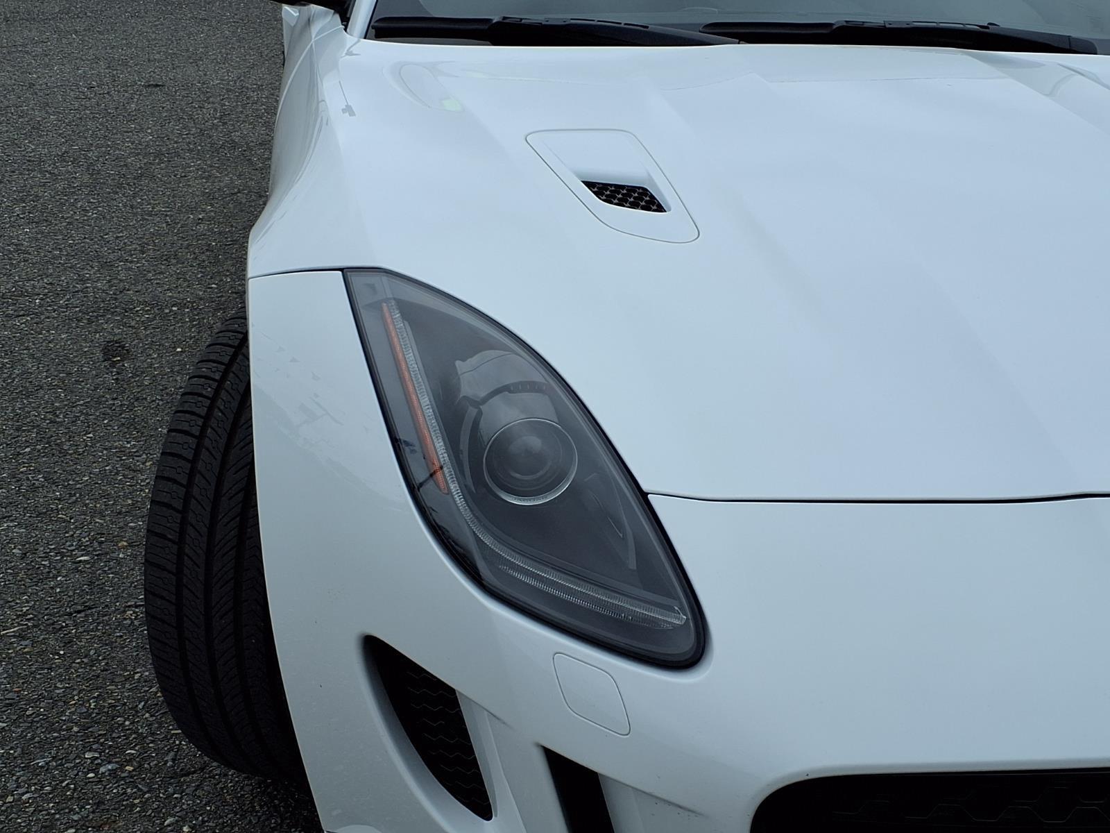 Used 2016 Glacier White Metallic Jaguar R image 13