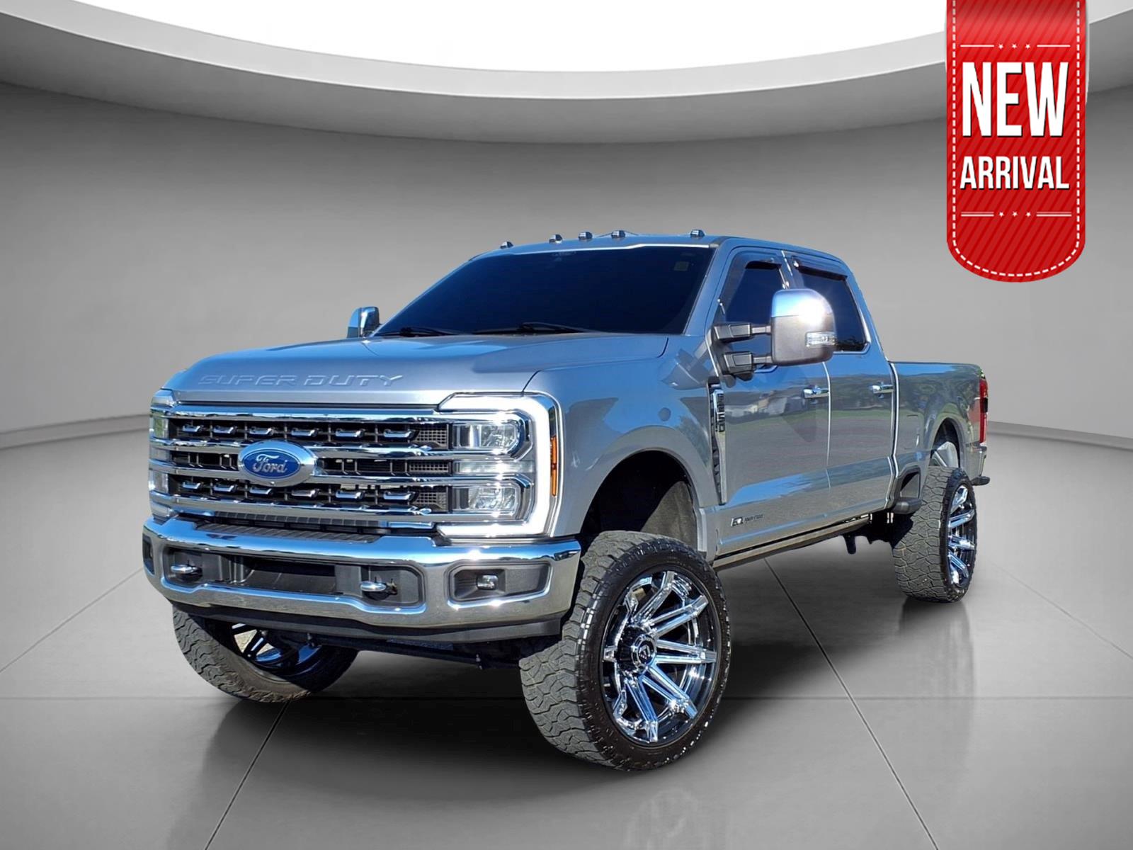 Iconic Silver Metallic 2024 Ford F-250 Super Duty Pickup Truck Four-Wheel Drive Automatic