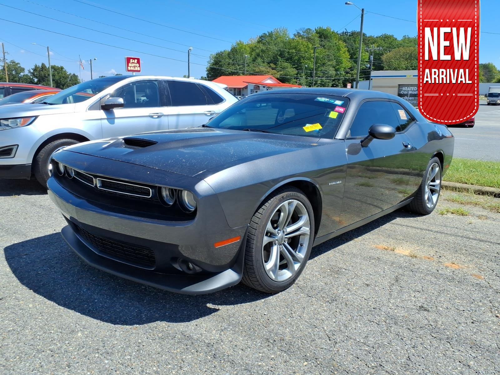 Gray (Granite Pearlcoat) 2020 Dodge Challenger Coupe Rear-Wheel Drive 8-Speed Automatic