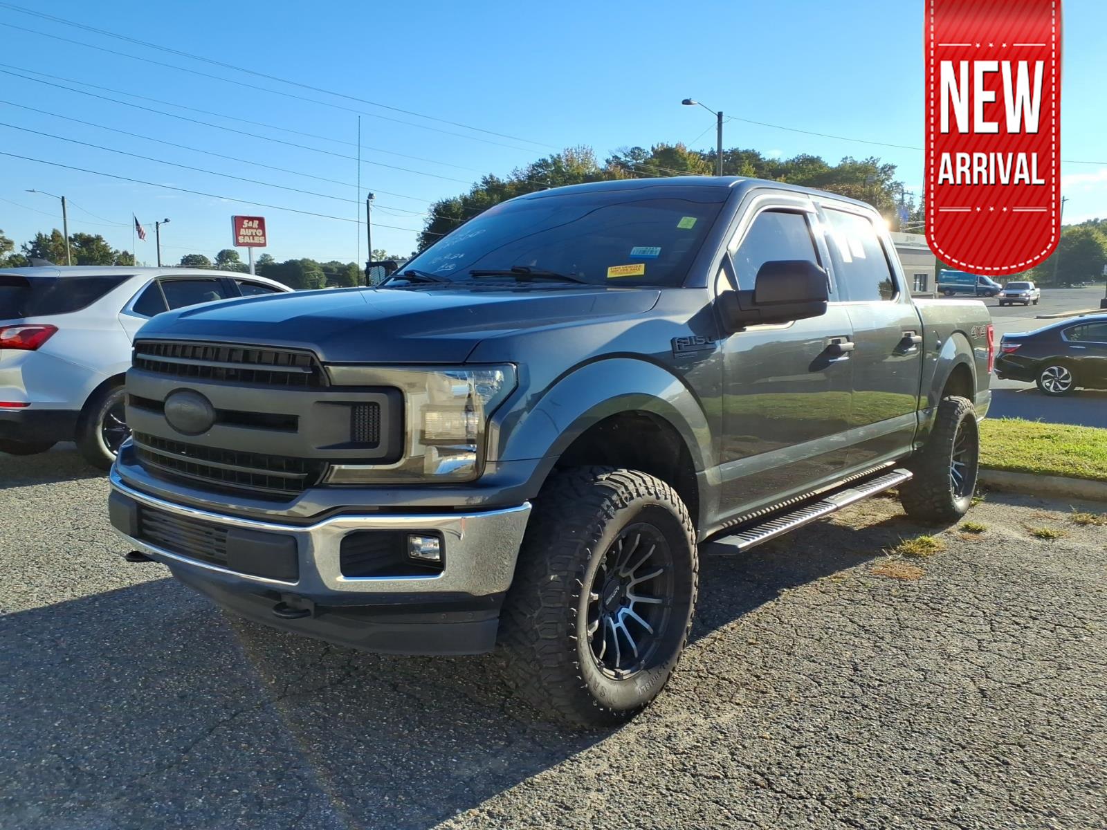 Gray (Magnetic Metallic) 2018 Ford F-150 Pickup Truck Four-Wheel Drive 6-Speed Automatic
