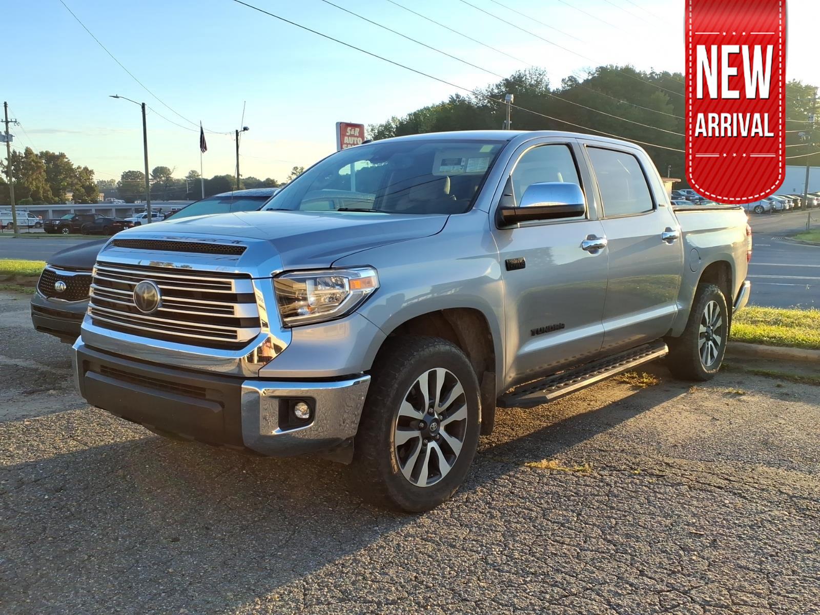 Silver Sky Metallic 2018 Toyota Tundra Pickup Truck Four-Wheel Drive Automatic