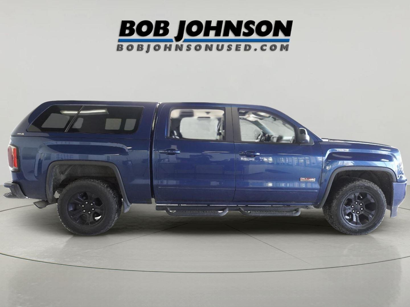 2017 GMC Sierra 4WD Crew Cab Short Box SLT's photo