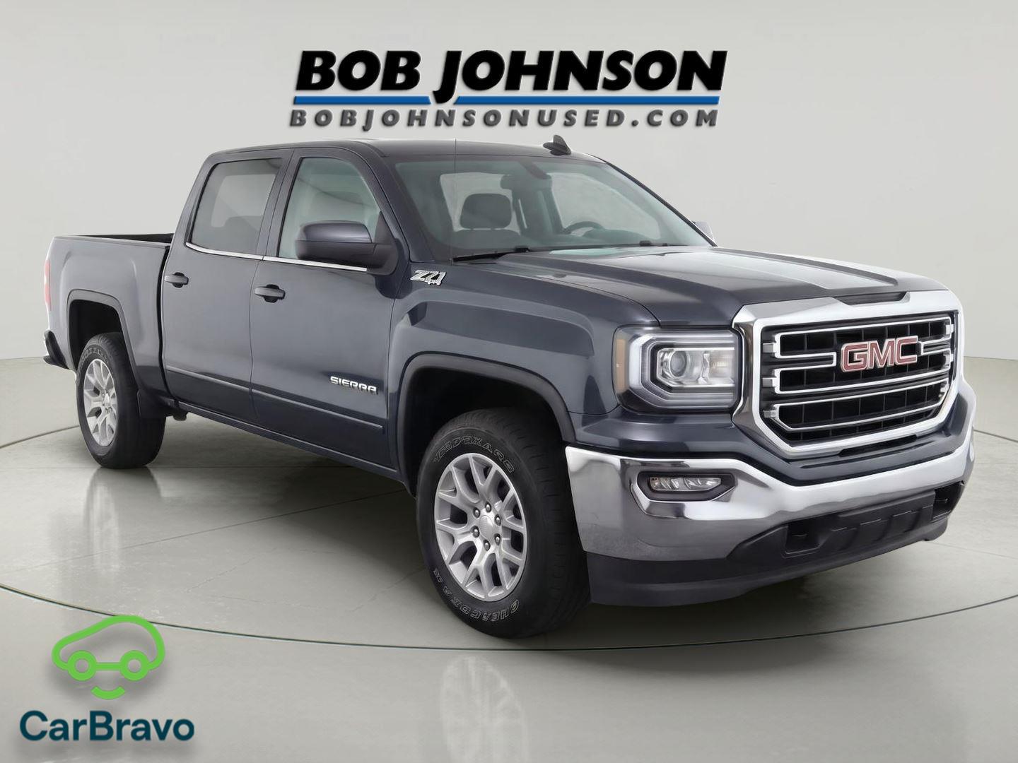 2017 GMC Sierra 4WD Crew Cab Short Box SLE's photo