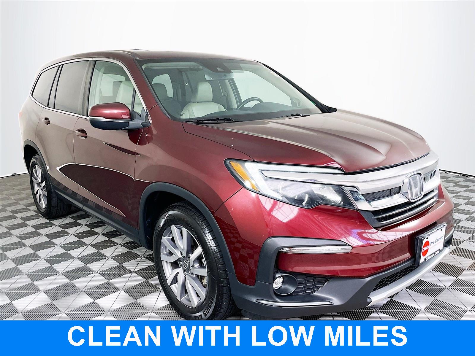 Red (Deep Scarlet Pearl) 2019 Honda Pilot SUV / Crossover Front-Wheel Drive 6-Speed Automatic