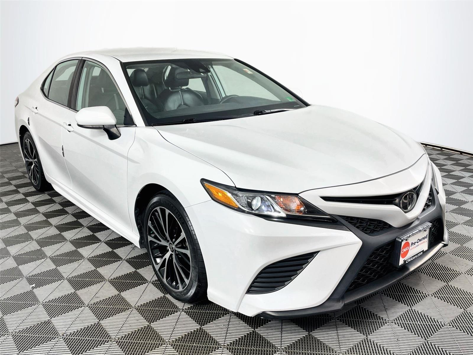 Super White 2020 Toyota Camry Sedan Front-Wheel Drive Automatic