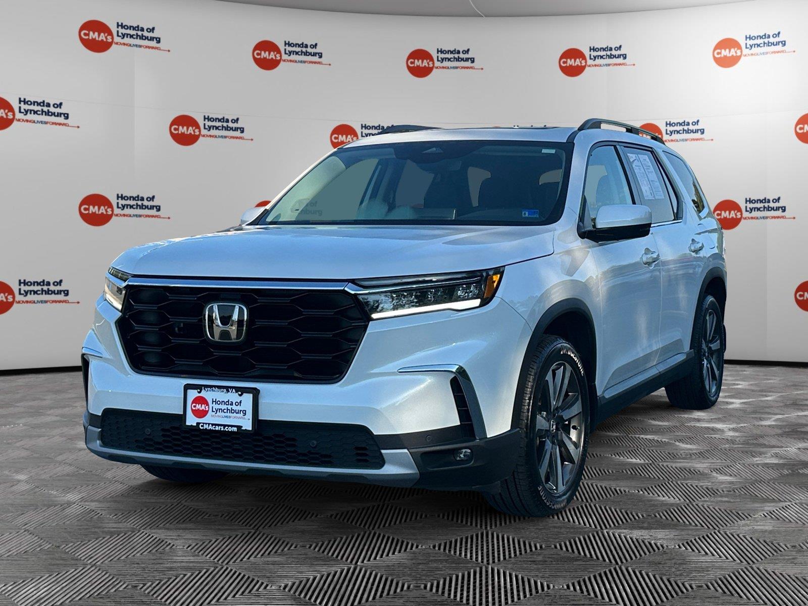 2025 Honda Pilot Touring AWD