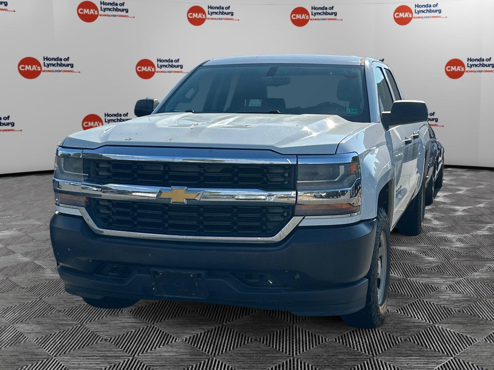 Summit White 2016 Chevrolet Silverado 1500 Pickup Truck Four-Wheel Drive 6-Speed Automatic