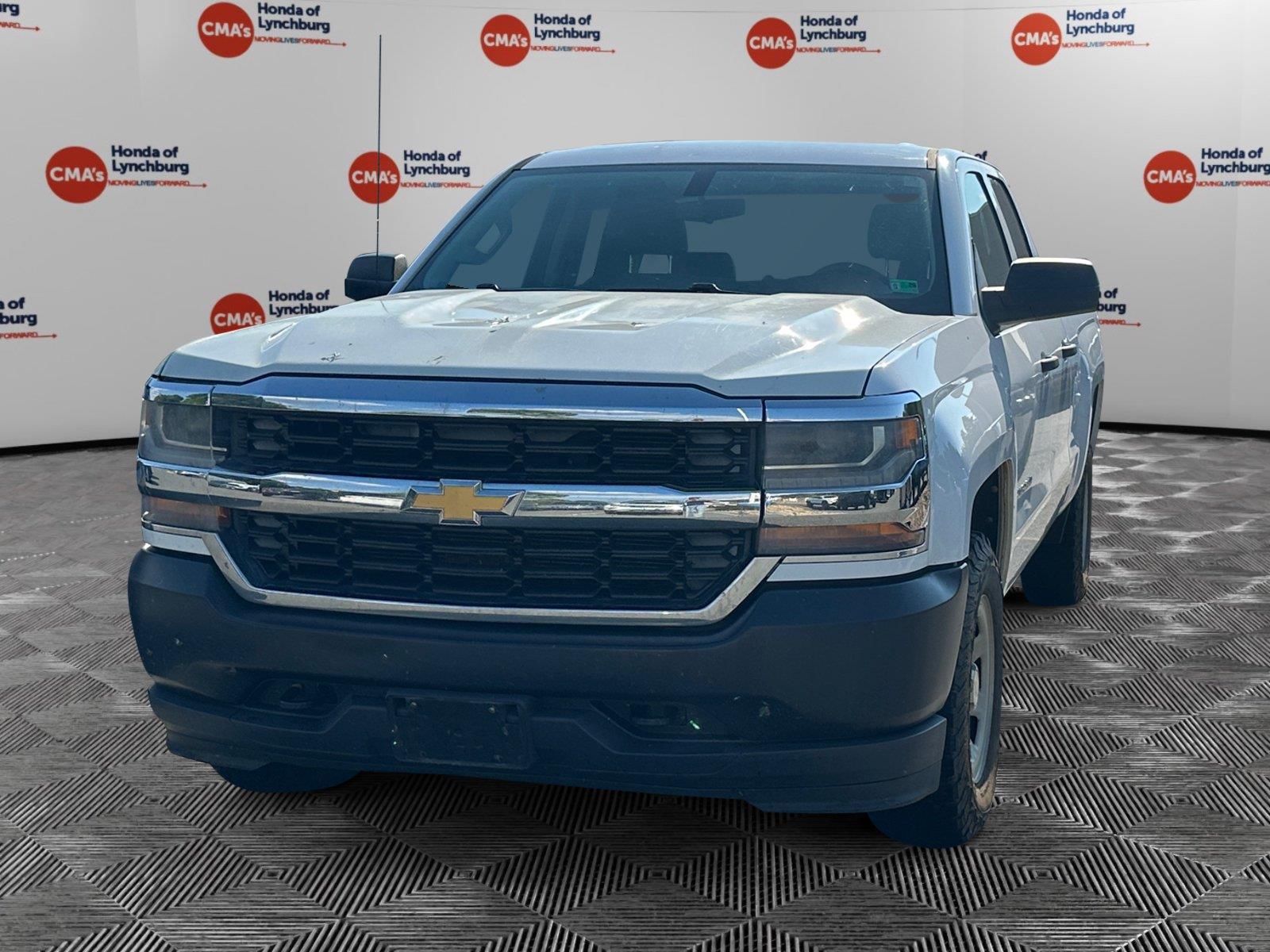 Summit White 2016 Chevrolet Silverado 1500 Pickup Truck Four-Wheel Drive 6-Speed Automatic