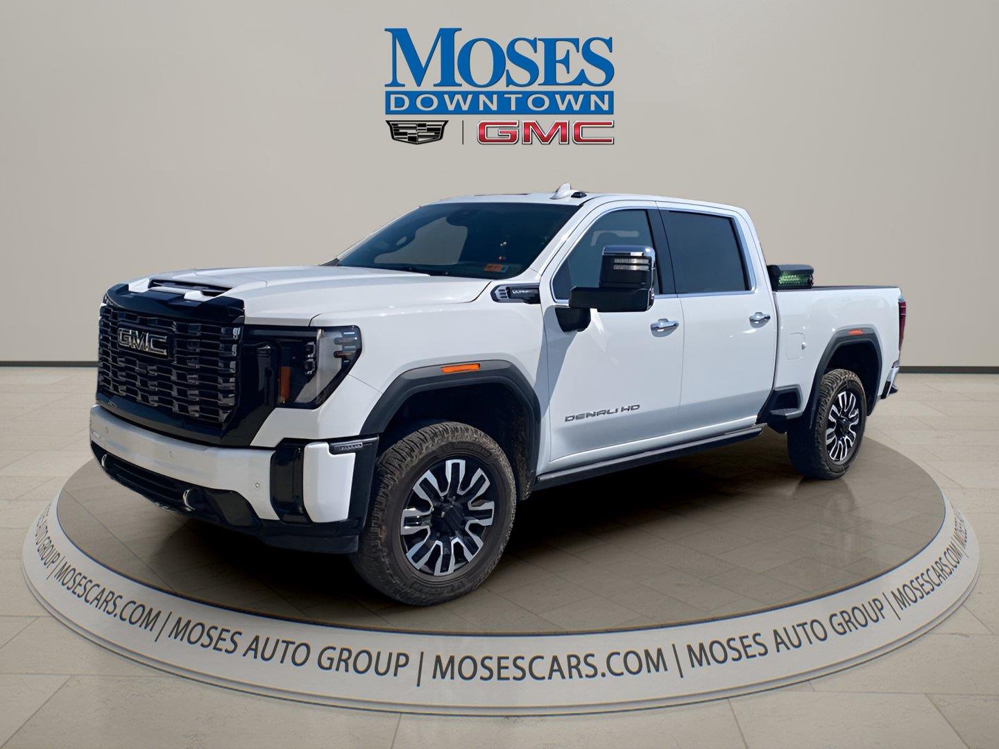  2025 GMC Sierra 2500HD Denali Ultimate Crew Cab 4WD   
