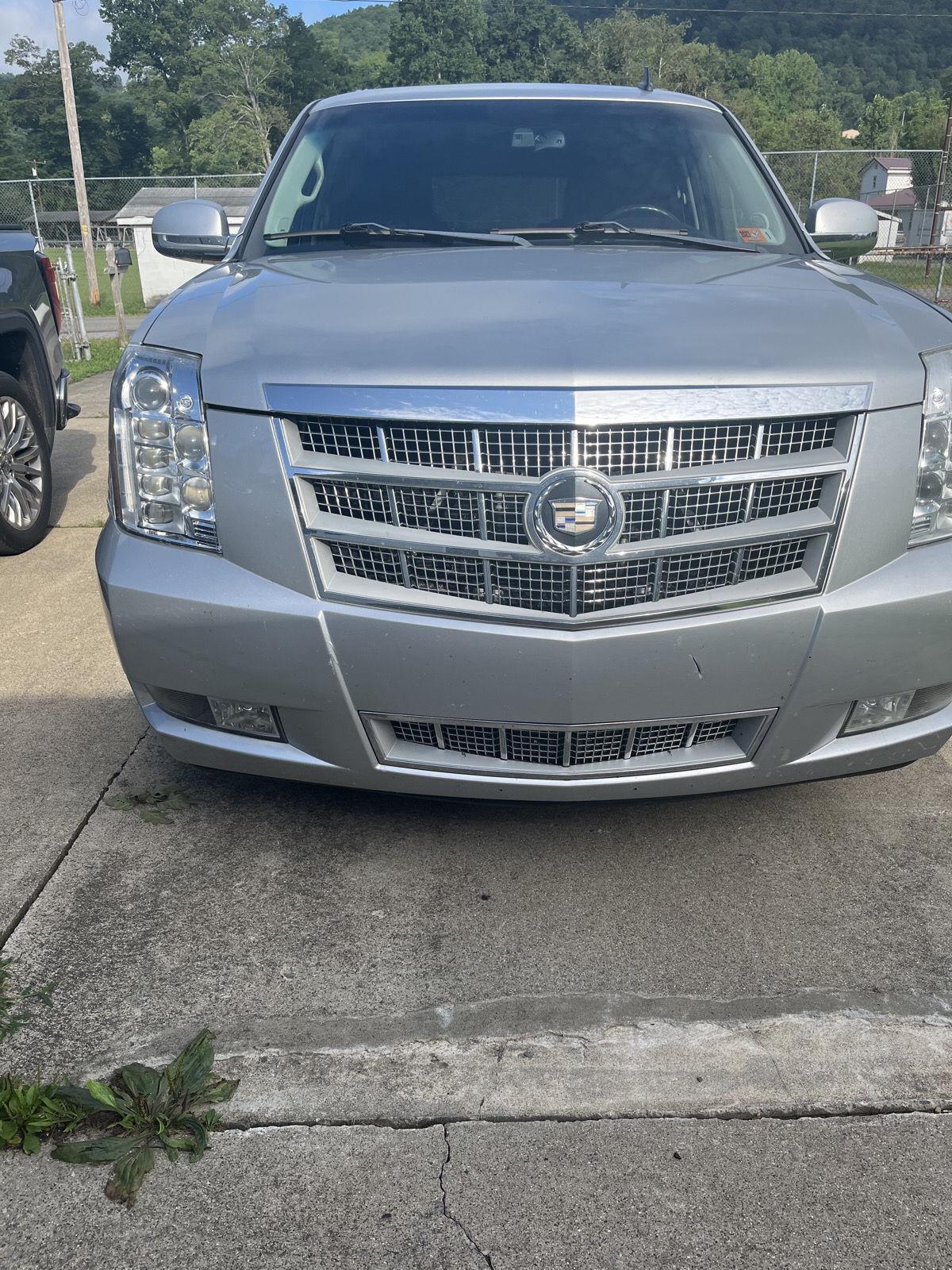 2012 Cadillac Escalade Platinum 4WD