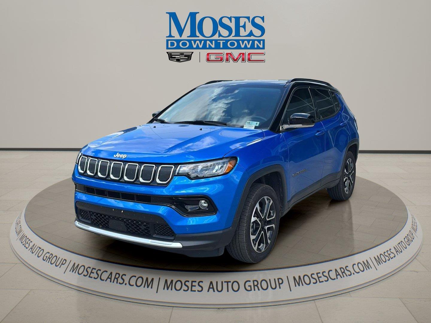 Laser Blue Pearlcoat 2022 Jeep Compass SUV / Crossover Four-Wheel Drive 9-Speed Automatic