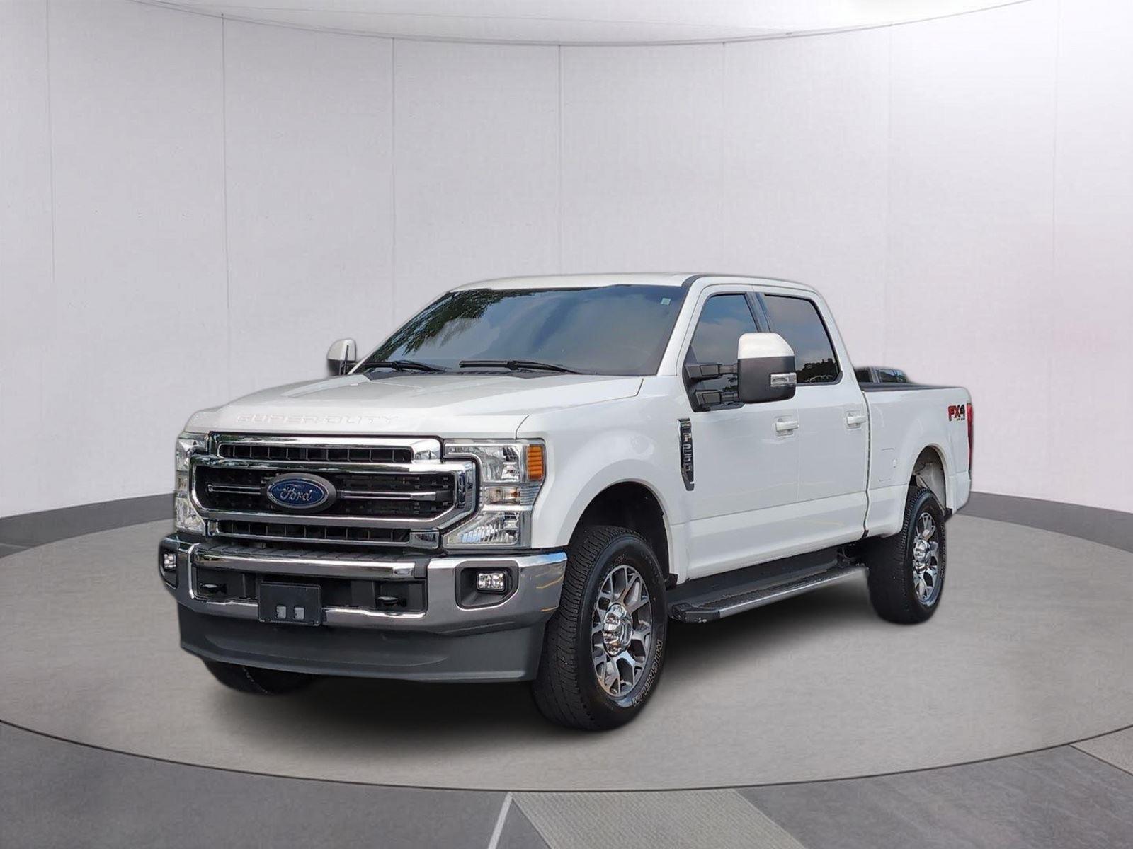  2022 Ford F-250 Super Duty Lariat Crew Cab 4WD   