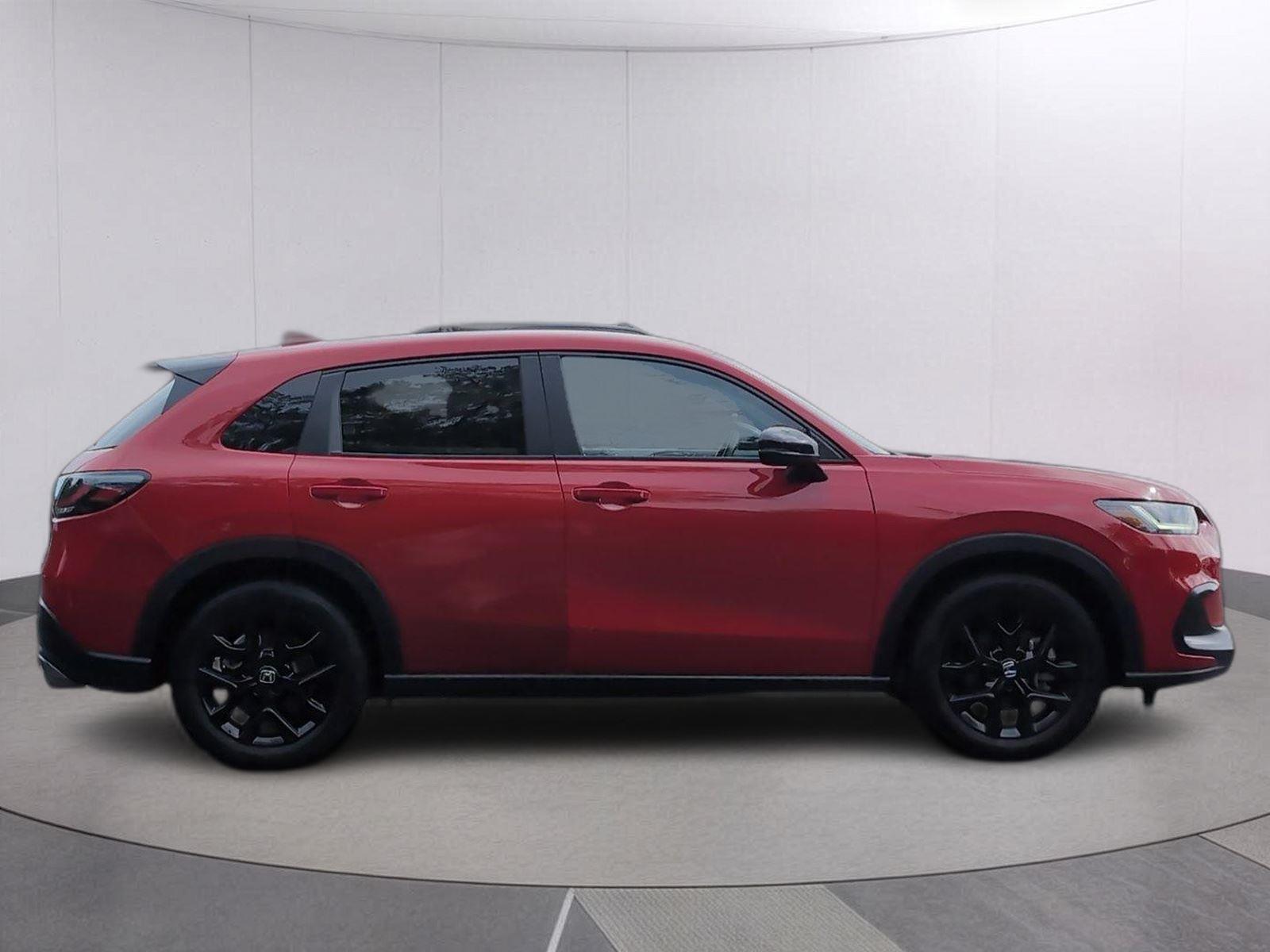 Used 2025 Milano Red Honda Sport image 8