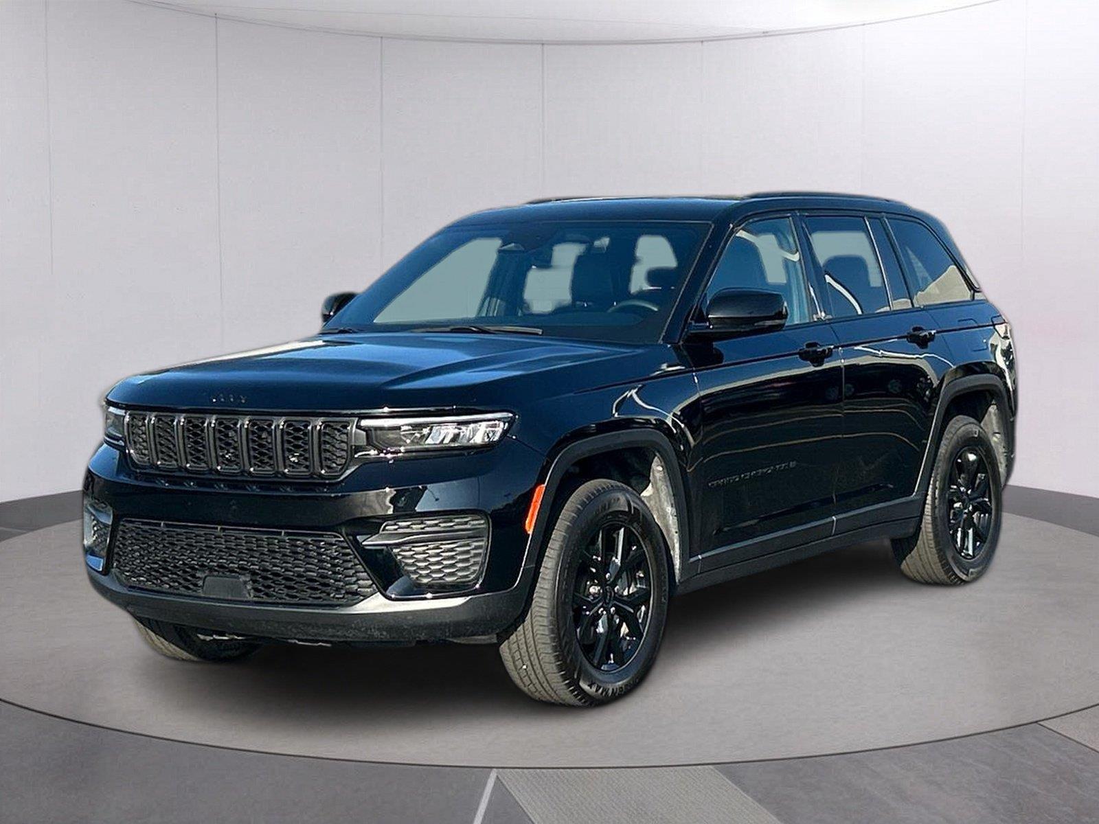 Diamond Black Crystal Pearlcoat 2024 Jeep Grand Cherokee SUV / Crossover Four-Wheel Drive 8-Speed Automatic