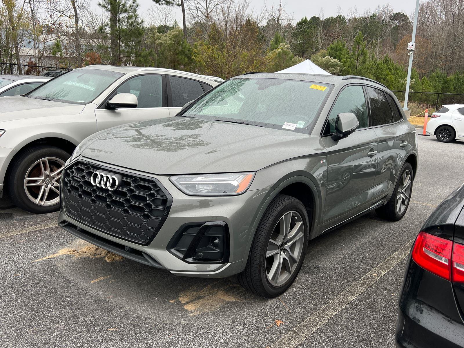 2025 Audi Q5 Premium's photo