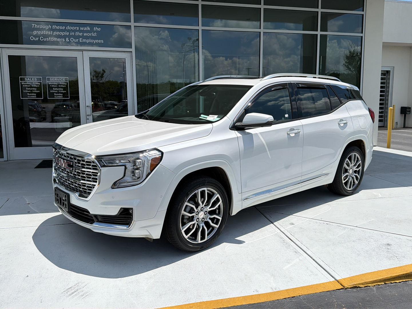 2024 GMC Terrain Denali AWD