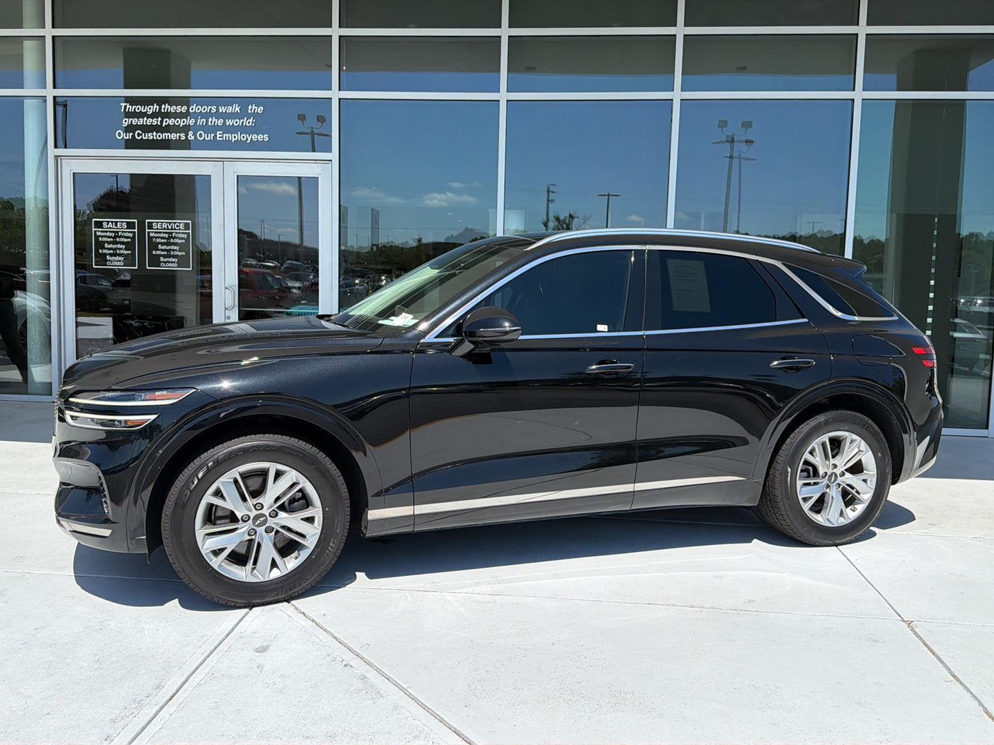 Used 2023 Genesis GV70 SUV