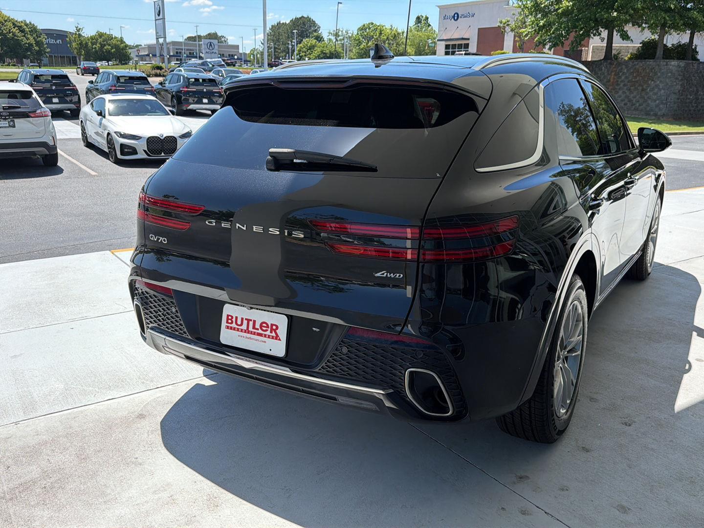 Used 2023 Genesis GV70 SUV