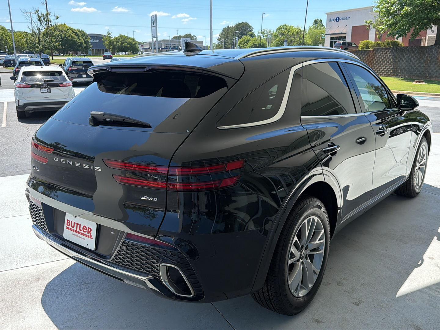 Used 2023 Genesis GV70 SUV