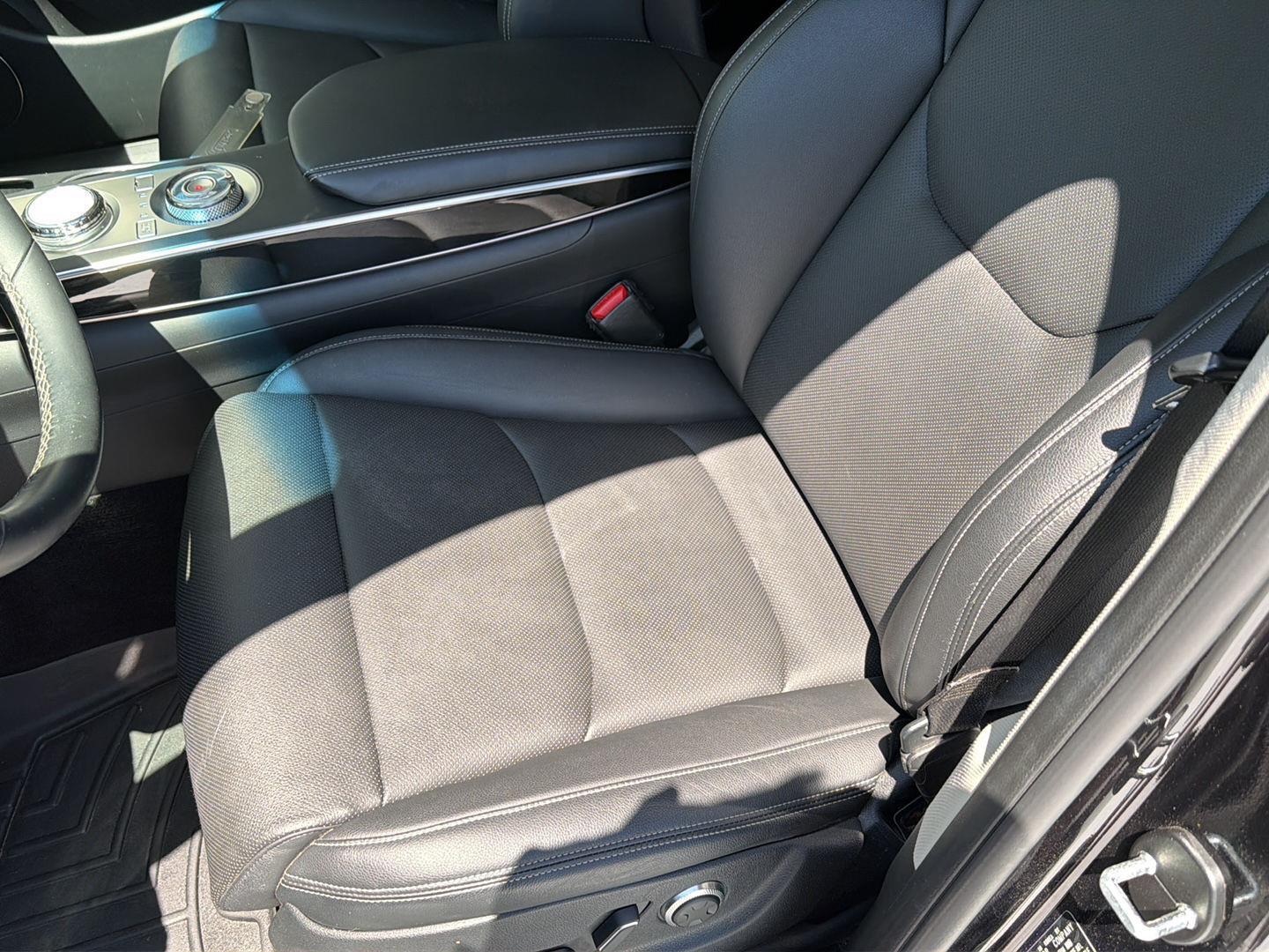 Used 2023 Genesis GV70 SUV