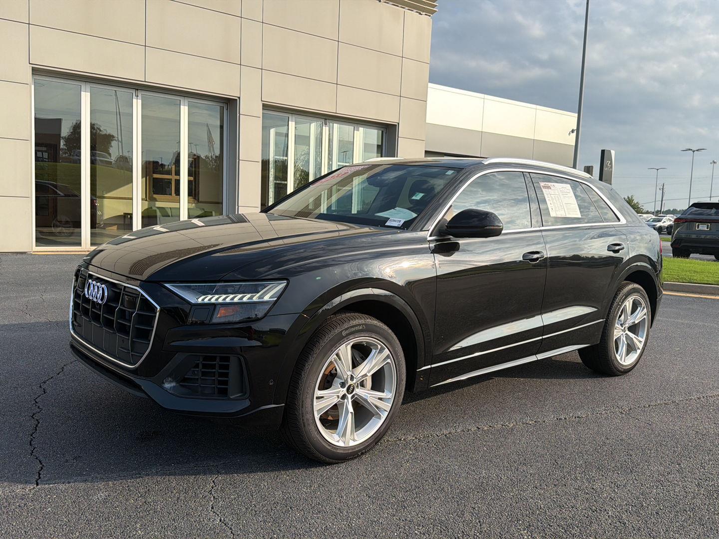 2023 Audi Q8 quattro Premium Plus 55 TFSI   