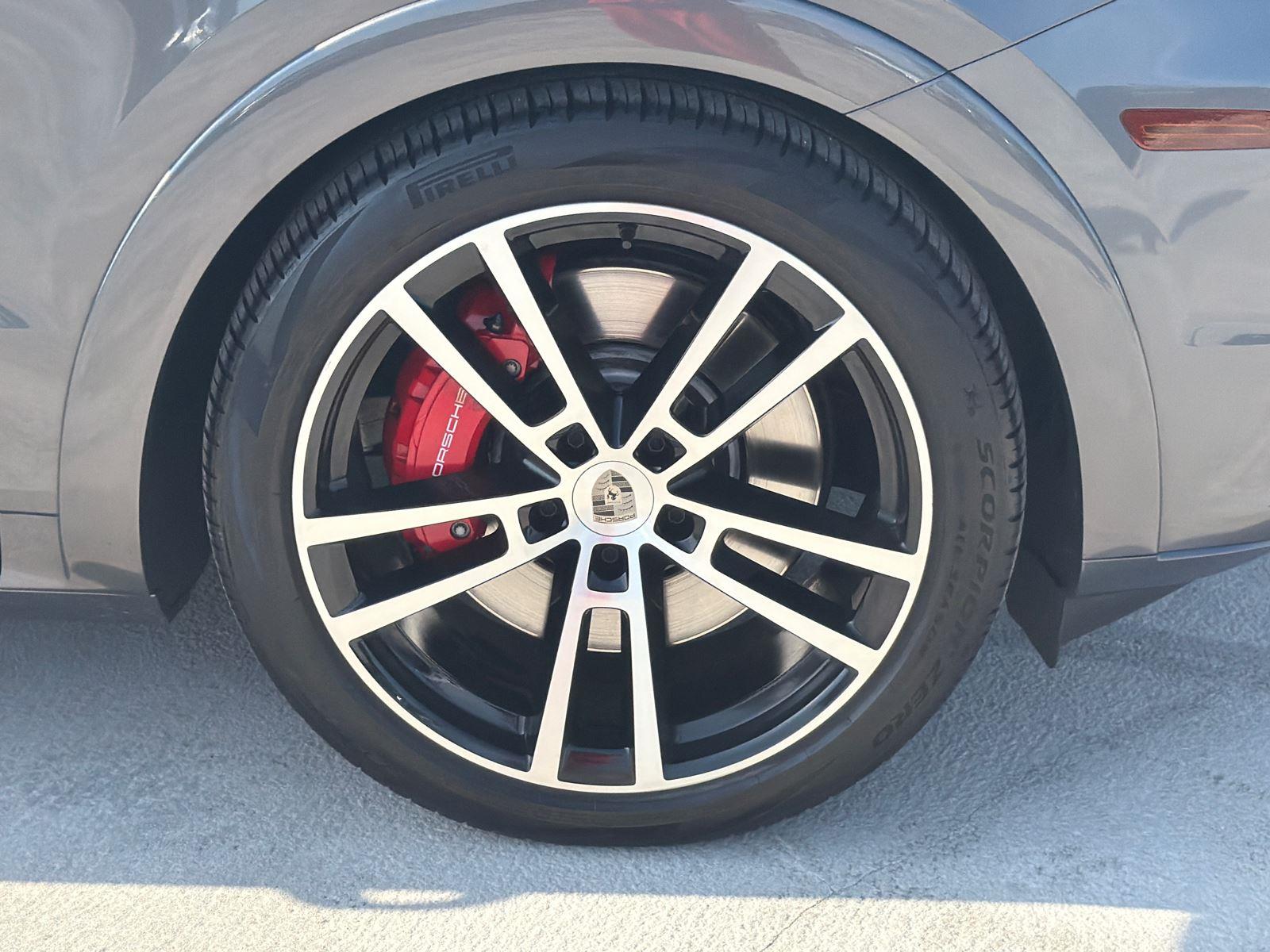 Used 2024 Porsche Cayenne SUV