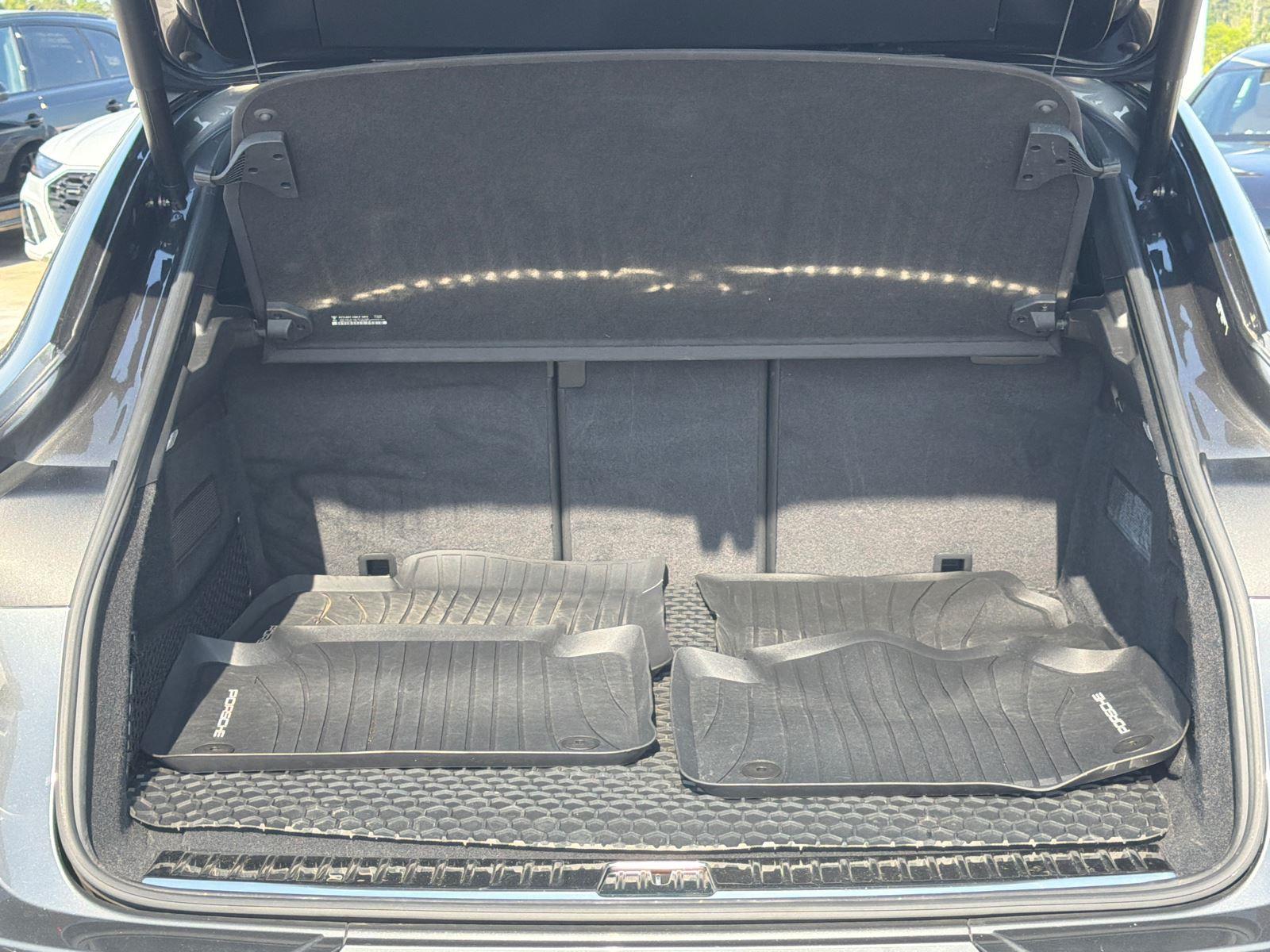 Used 2024 Porsche Cayenne SUV