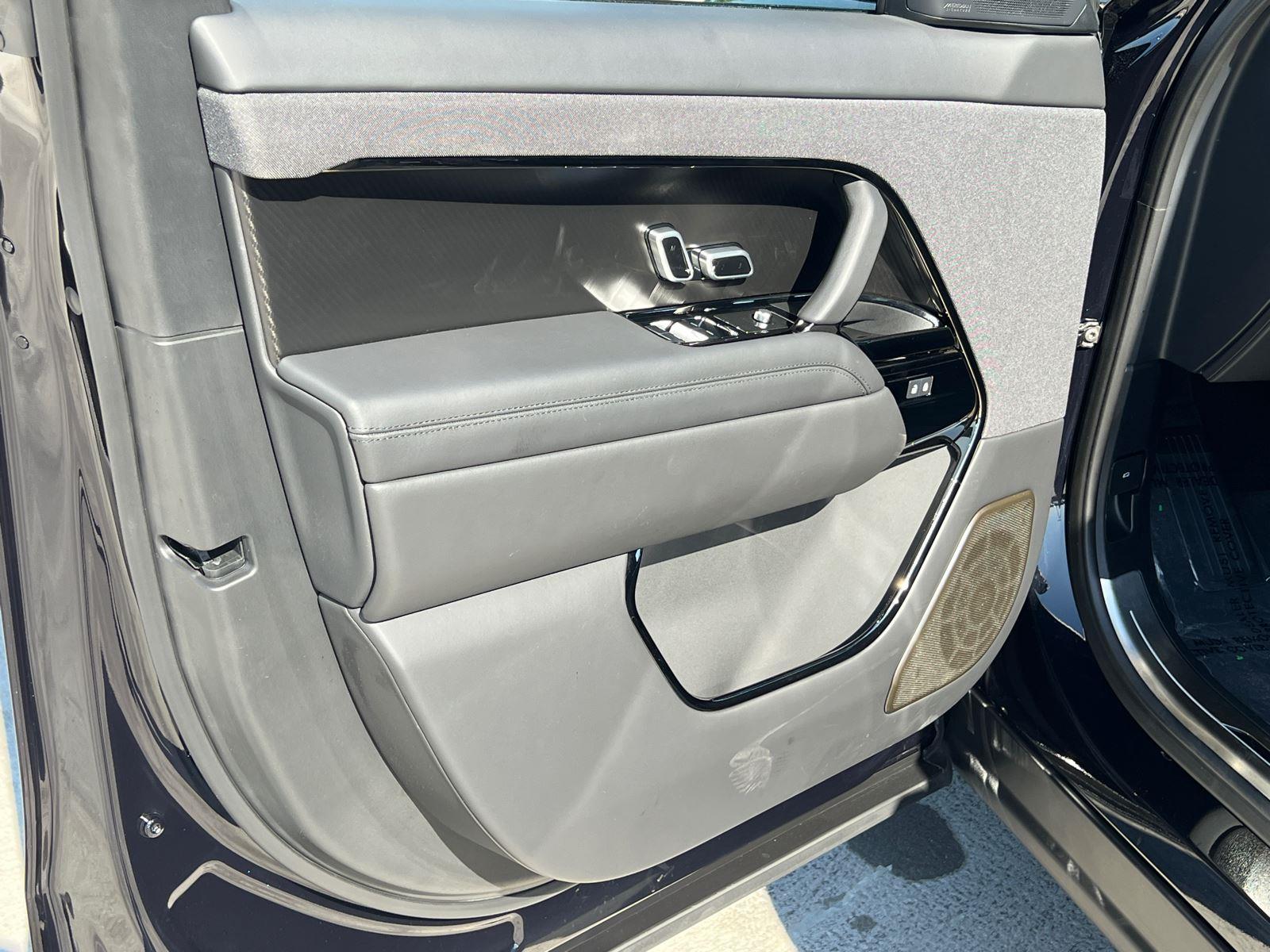 Used 2025 Land rover Range Rover Sport SUV