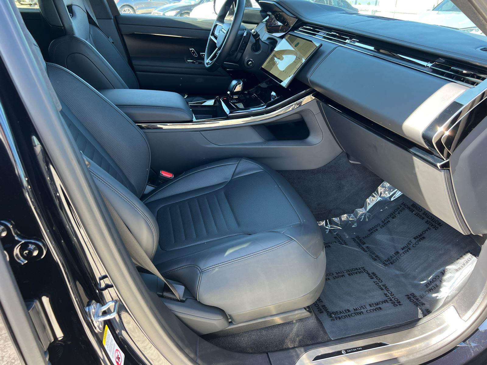 Used 2025 Land rover Range Rover Sport SUV