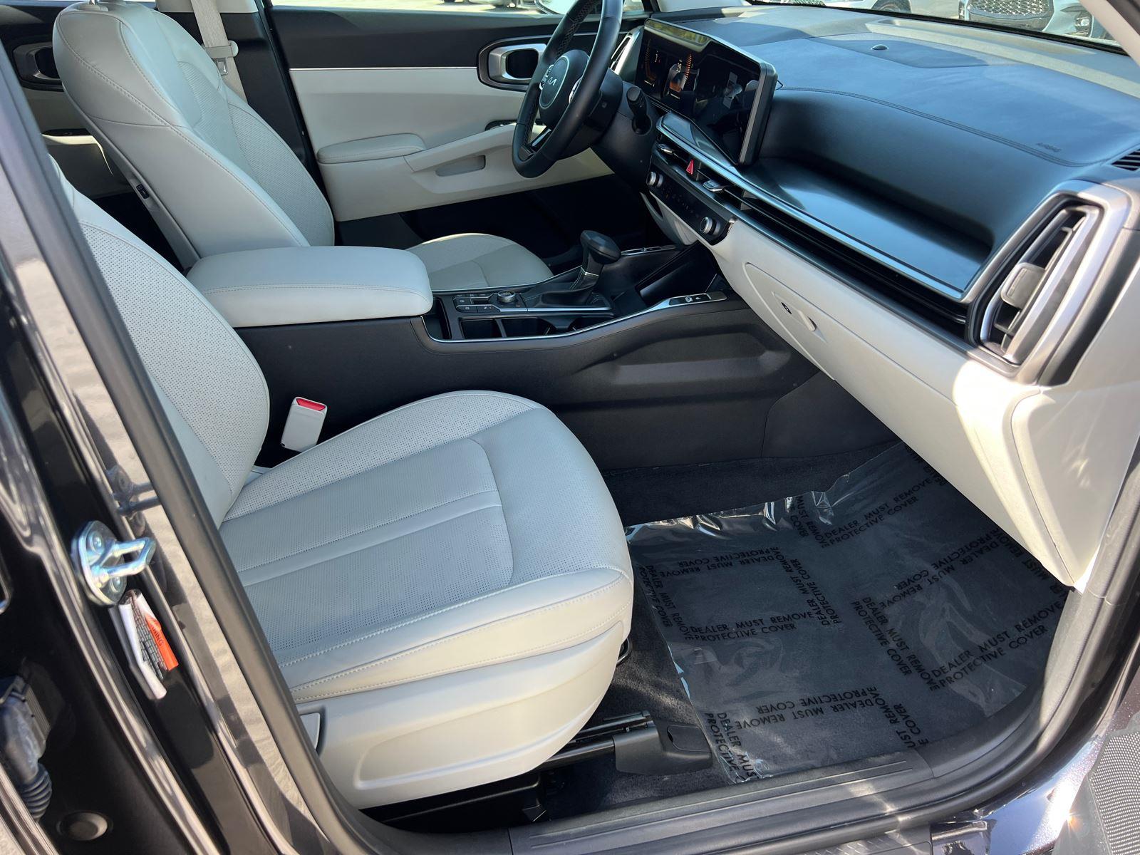 Used 2025 Kia Sorento SUV