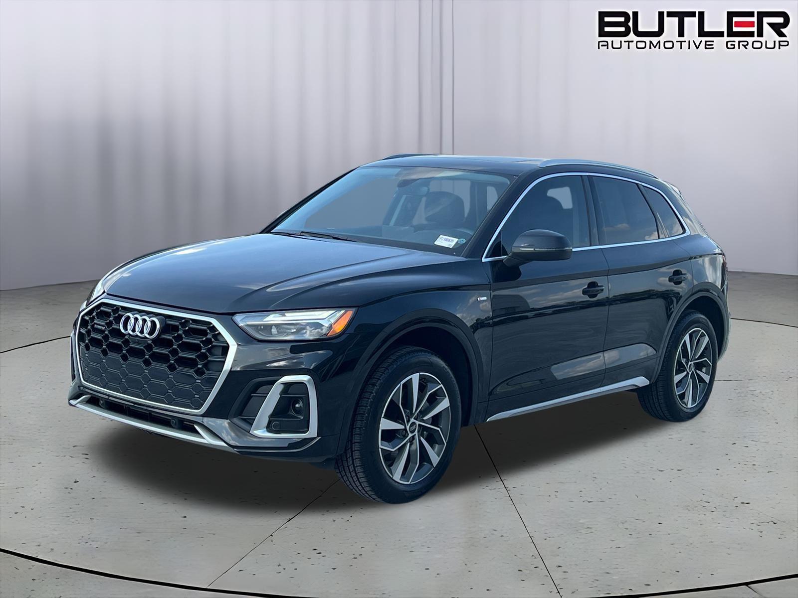 Mythos Black Metallic 2023 Audi Q5 SUV / Crossover All-Wheel Drive Automatic