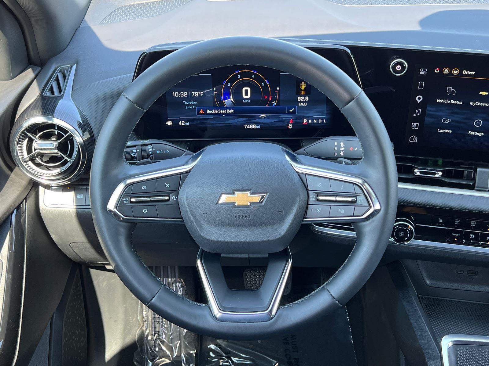 Used 2026 Chevrolet Equinox SUV