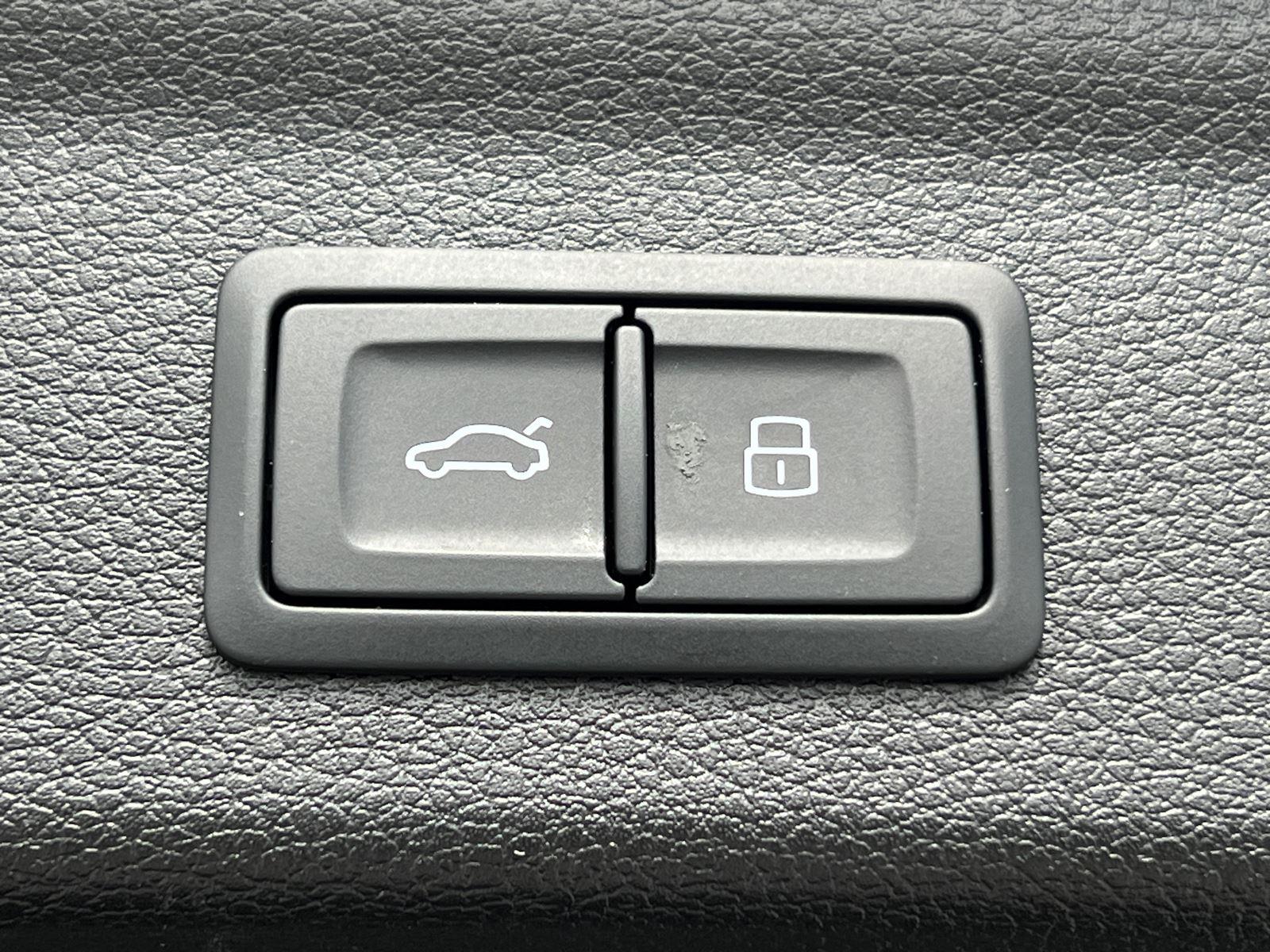 Used 2025 Audi Q3 SUV