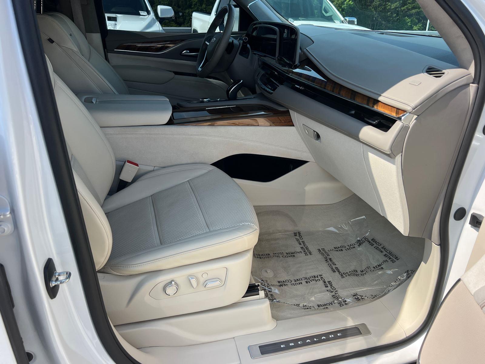 Used 2024 Cadillac Escalade SUV