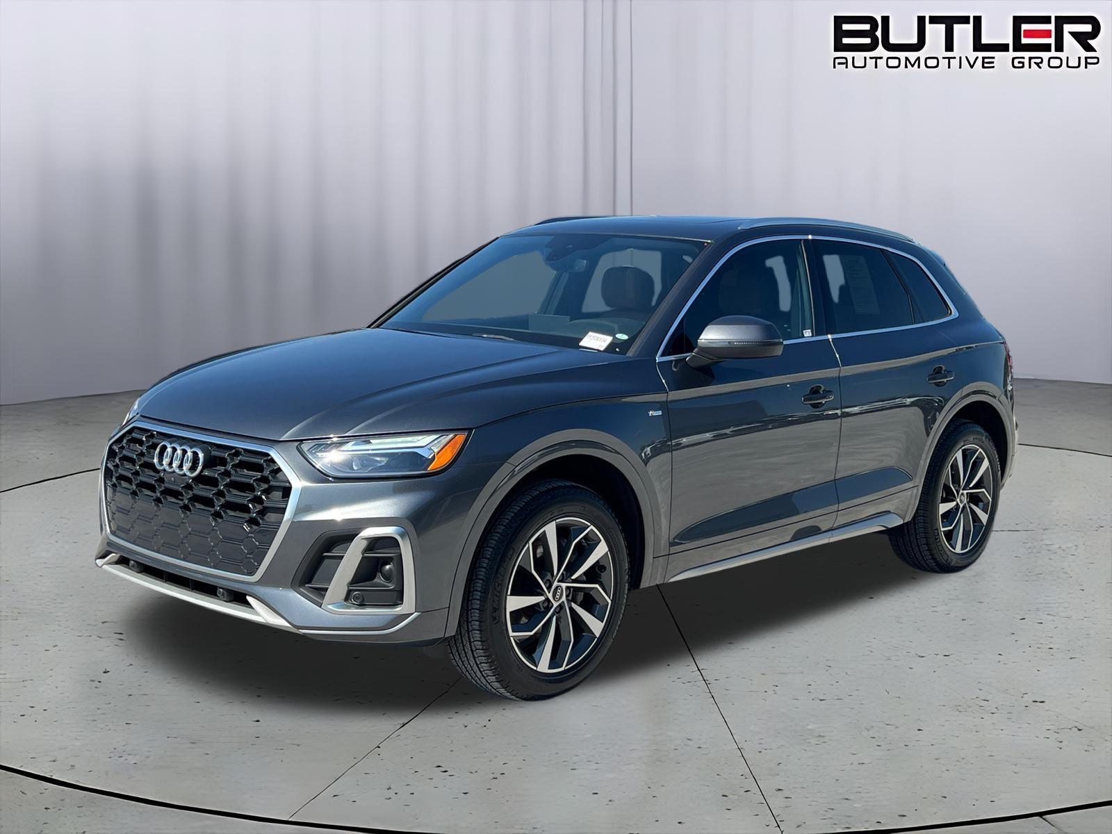 Gray 2023 Audi Q5 SUV / Crossover All-Wheel Drive