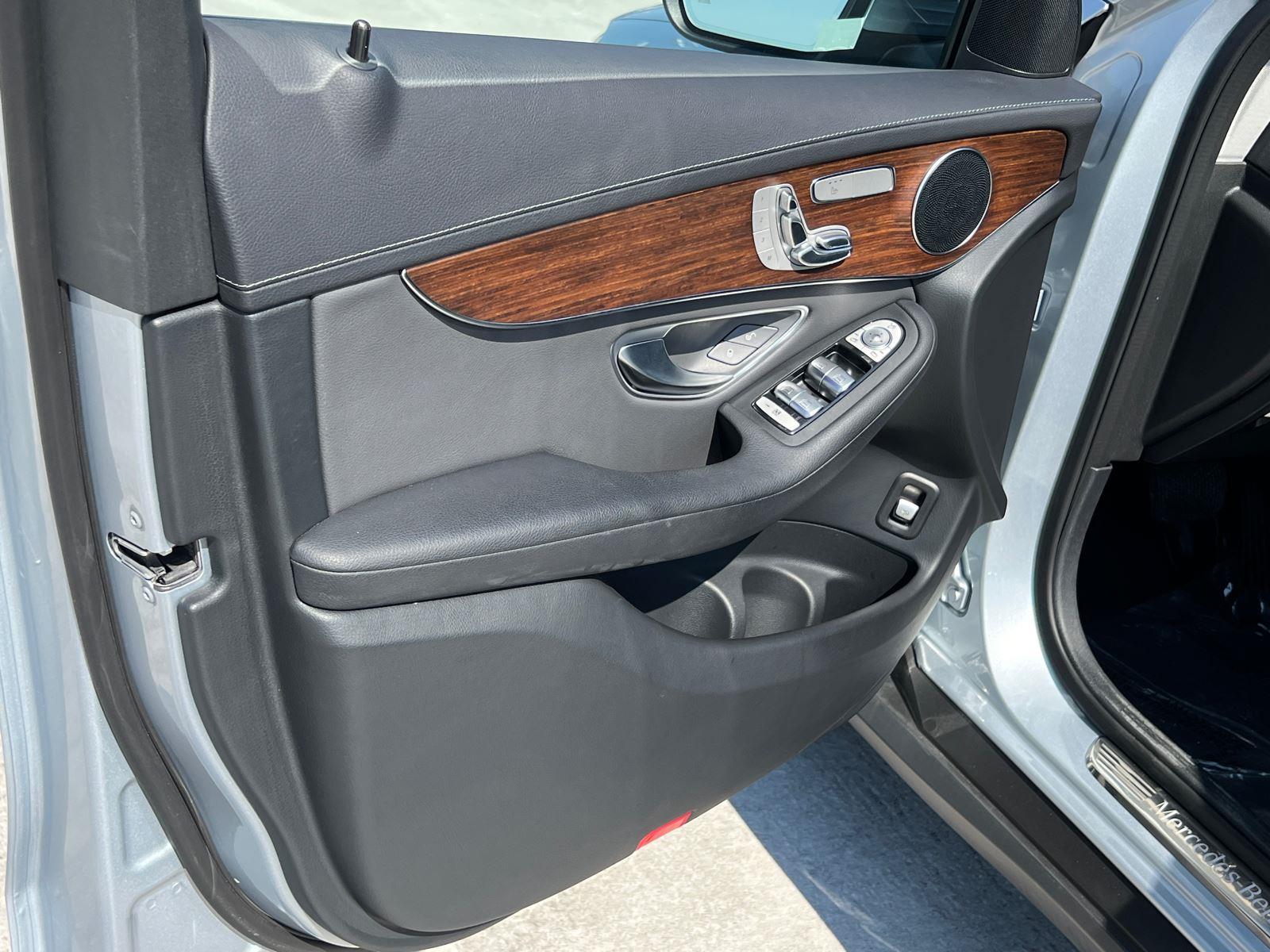 Used 2022 Mercedes-benz GLC SUV