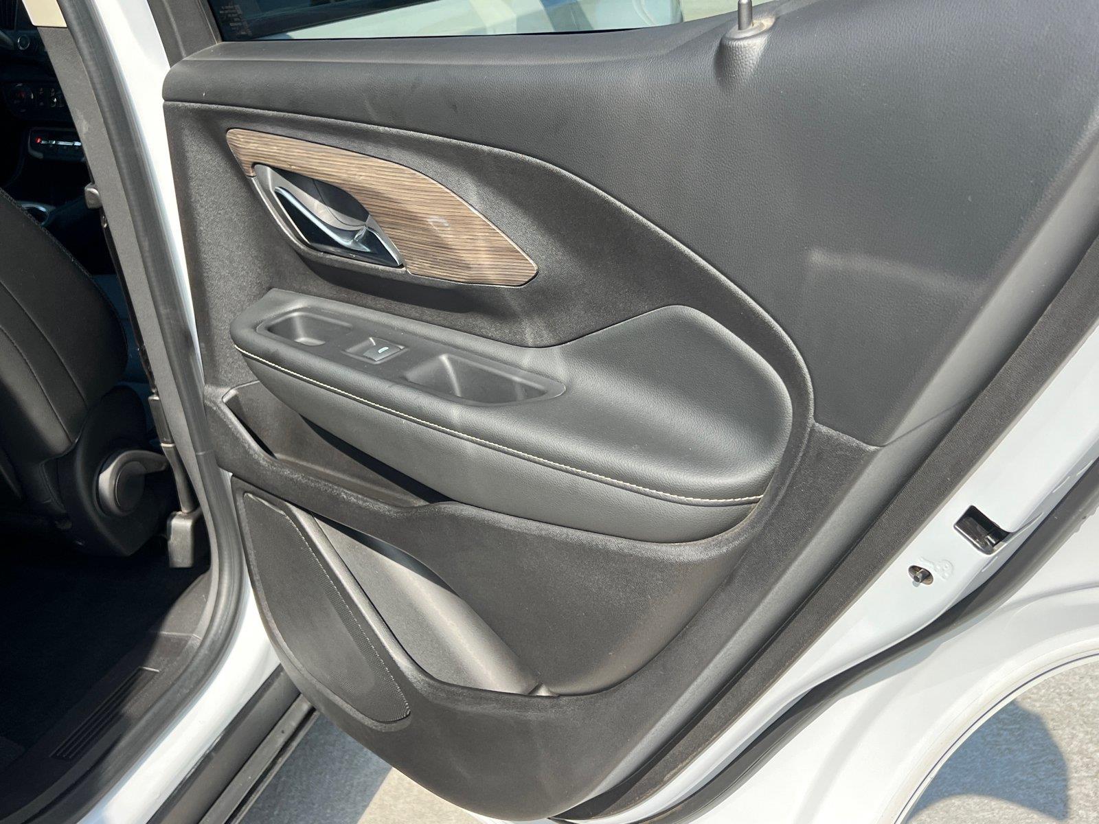 Used 2024 GMC Terrain SUV