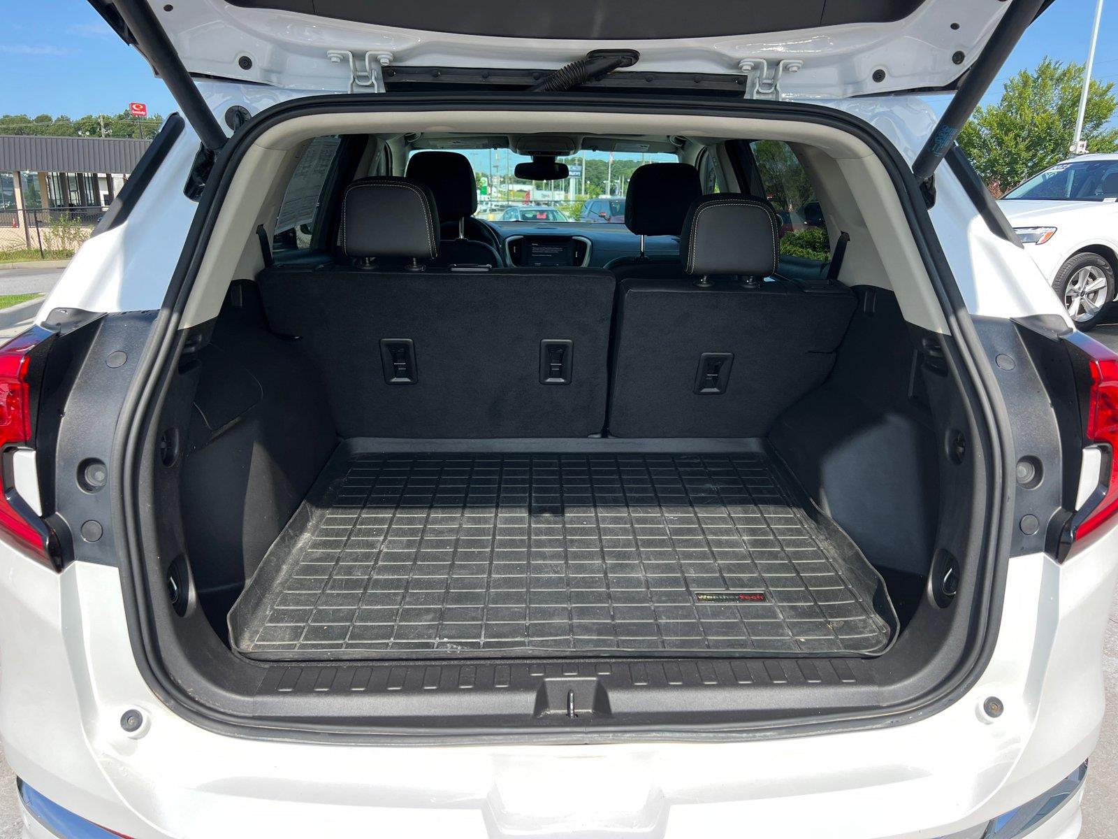 Used 2024 GMC Terrain SUV