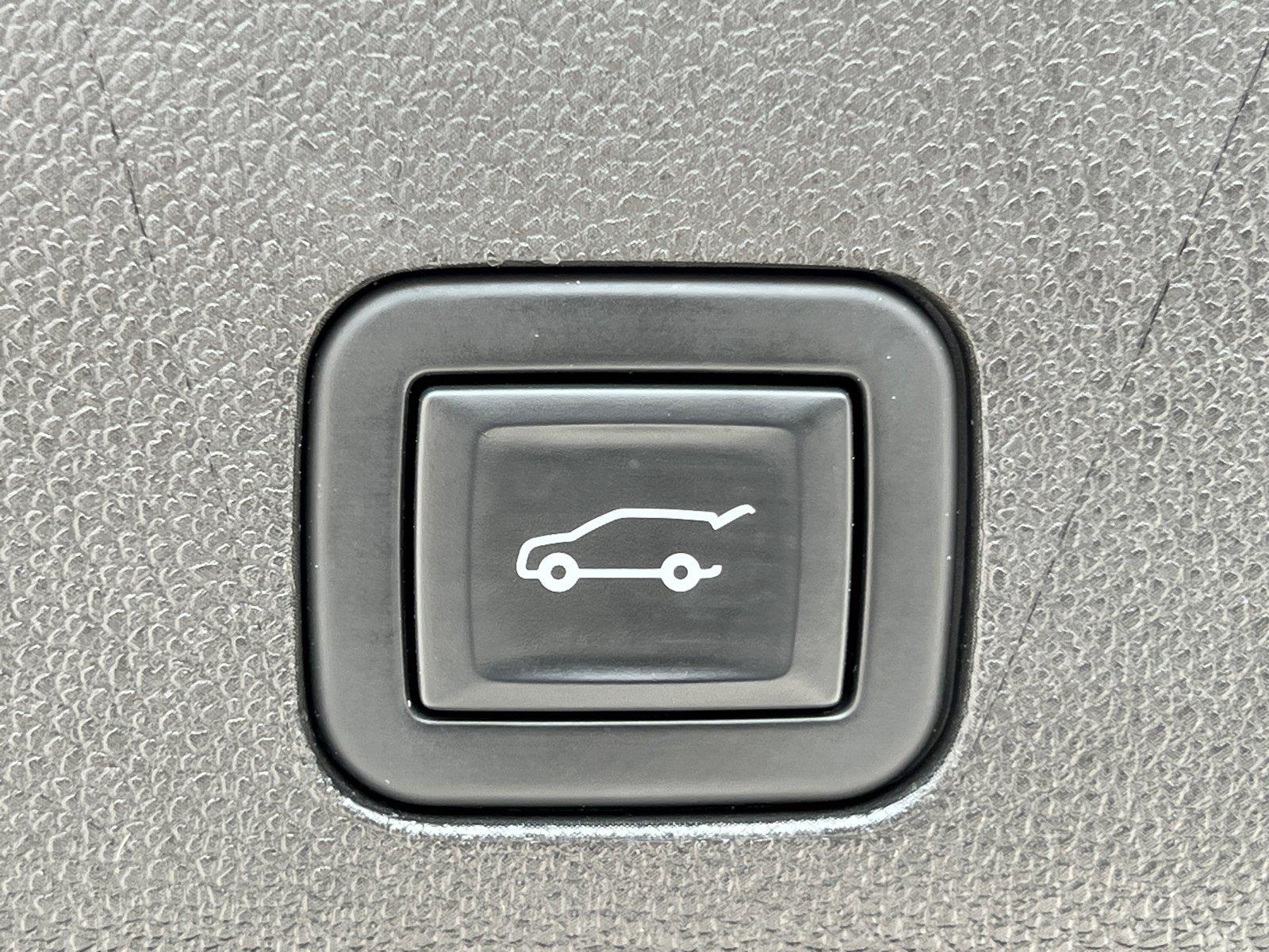 Used 2021 GMC Yukon SUV