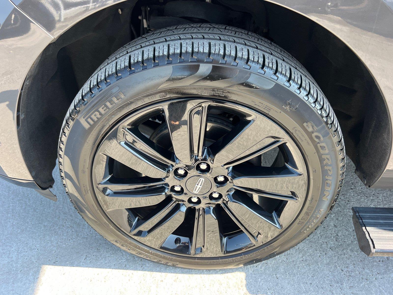 Used 2024 Lincoln Navigator SUV