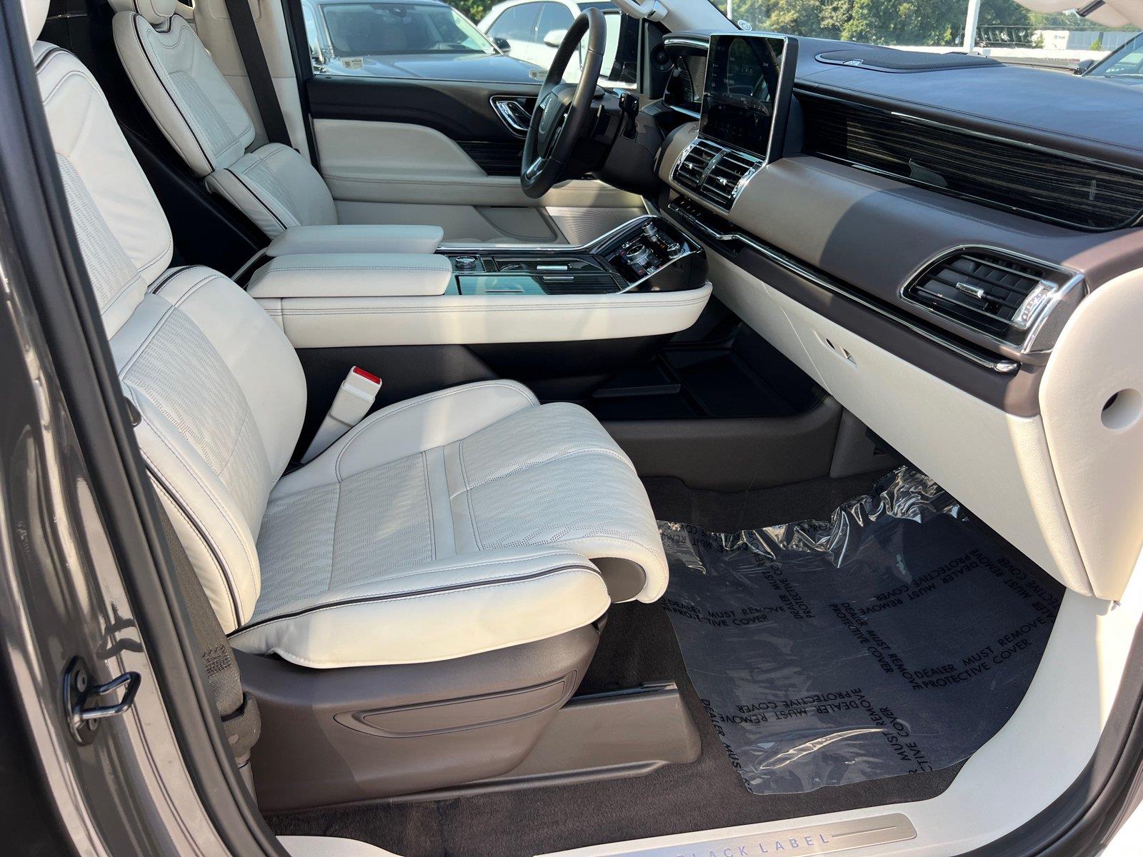 Used 2024 Lincoln Navigator SUV