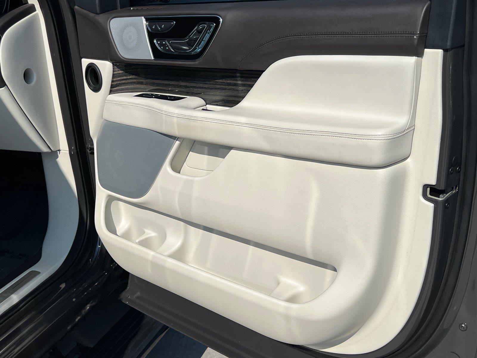 Used 2024 Lincoln Navigator SUV