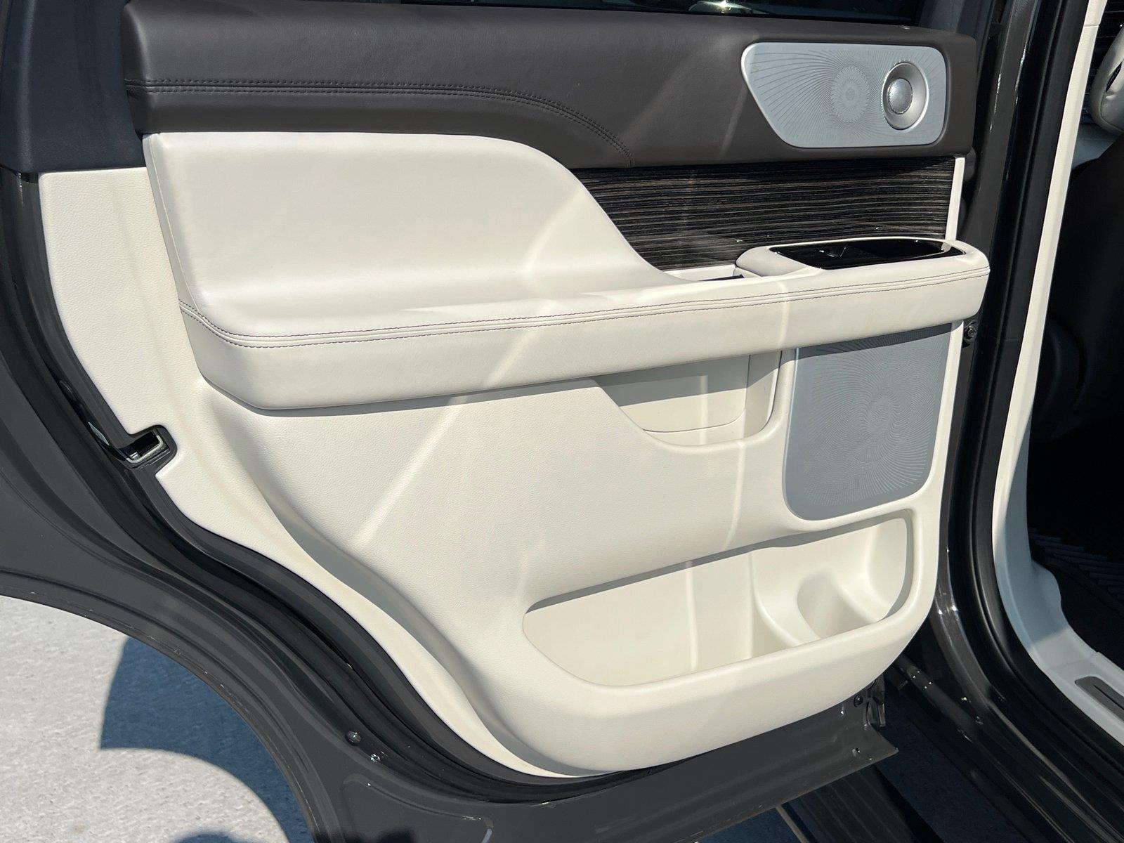 Used 2024 Lincoln Navigator SUV