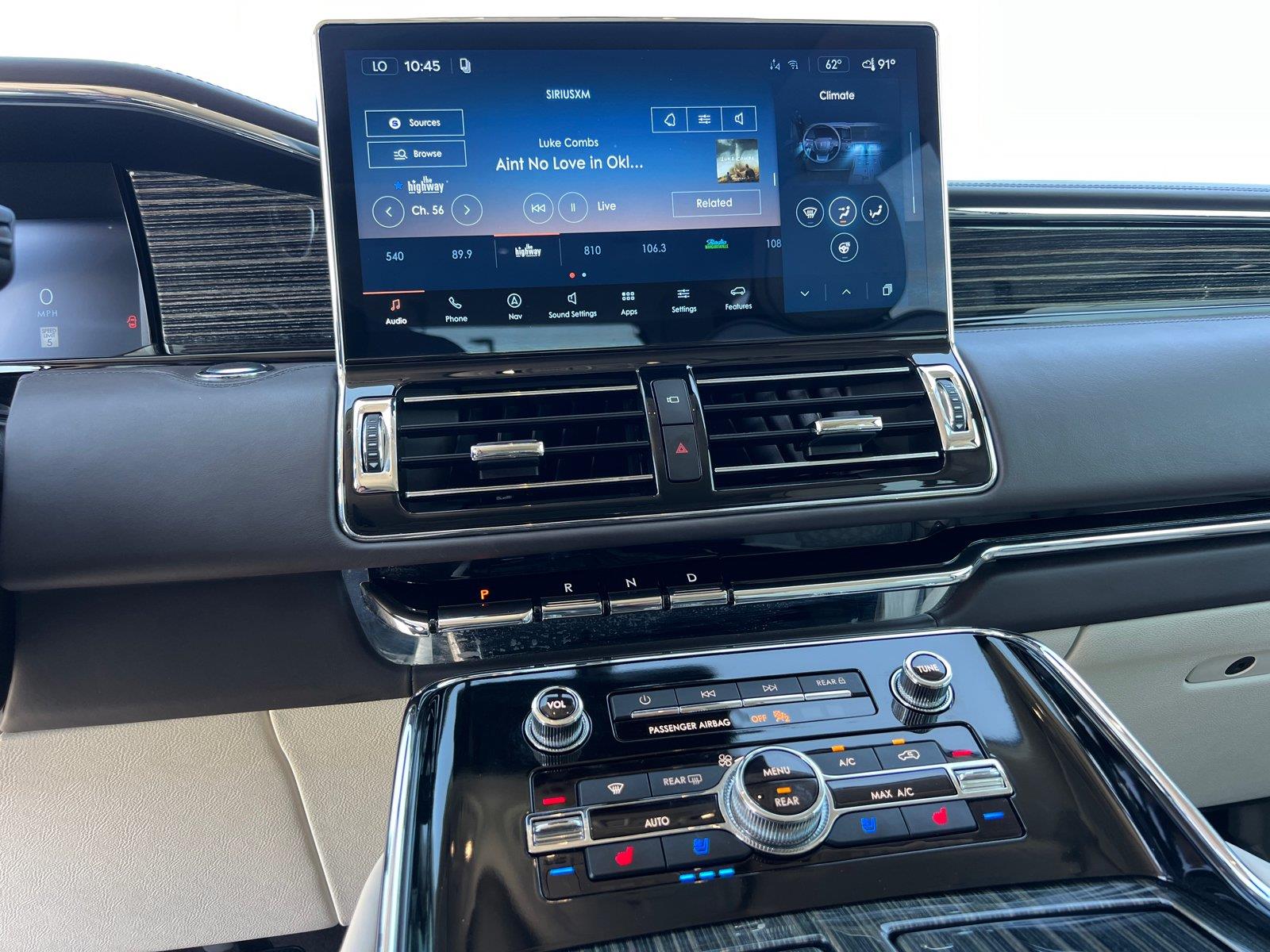 Used 2024 Lincoln Navigator SUV