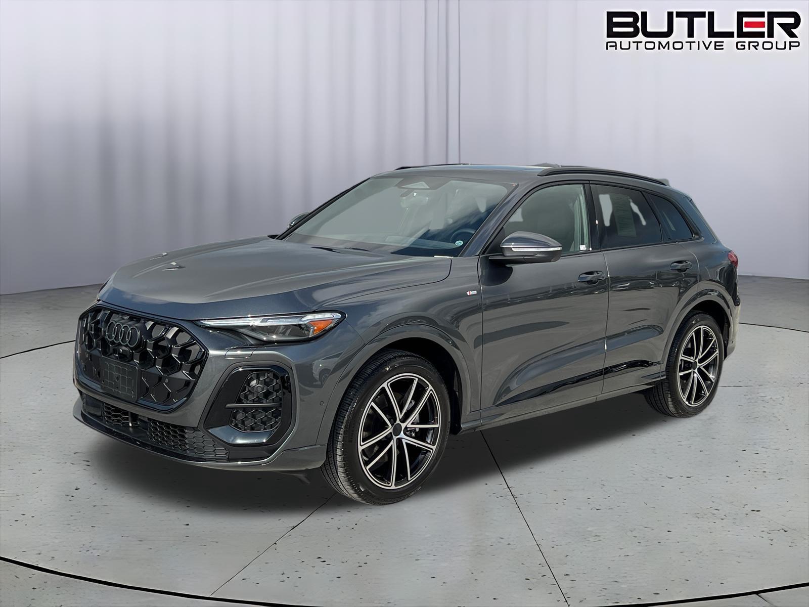 Tambora Gray Metallic 2026 Audi Q5 SUV / Crossover All-Wheel Drive Automatic