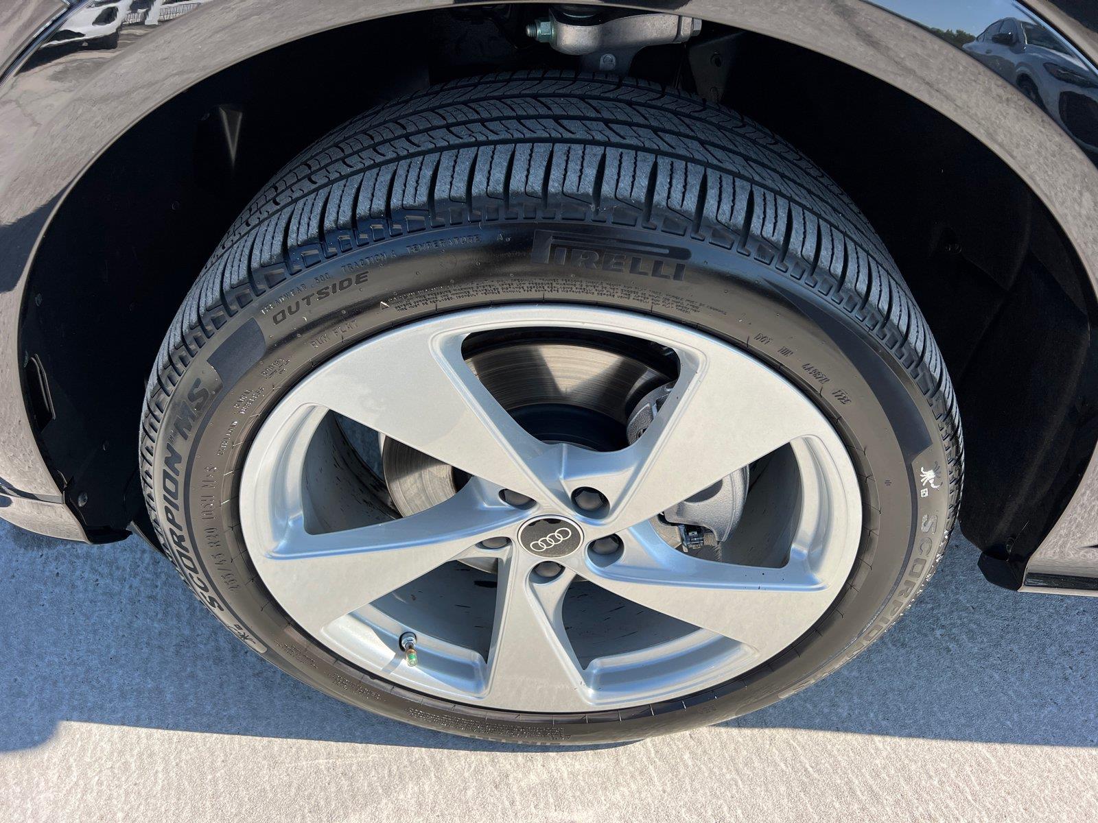 Used 2025 Audi Q5 SUV