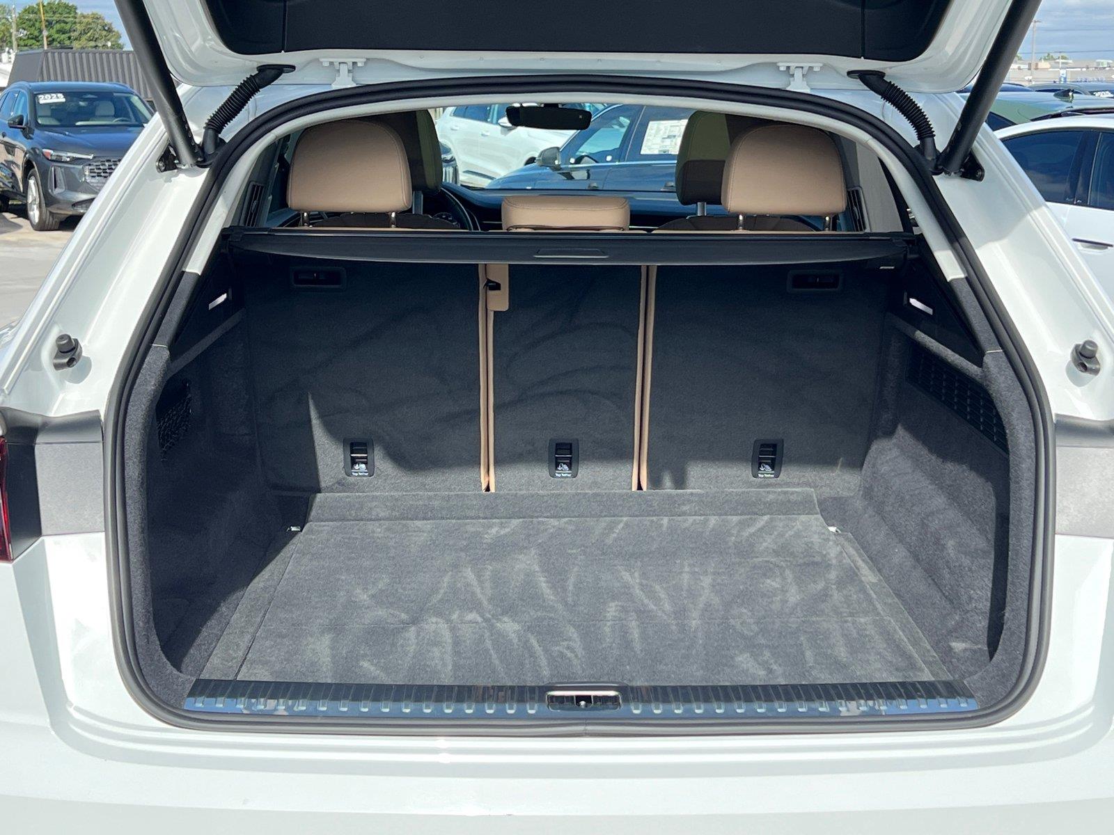 Used 2025 Audi Q8 SUV